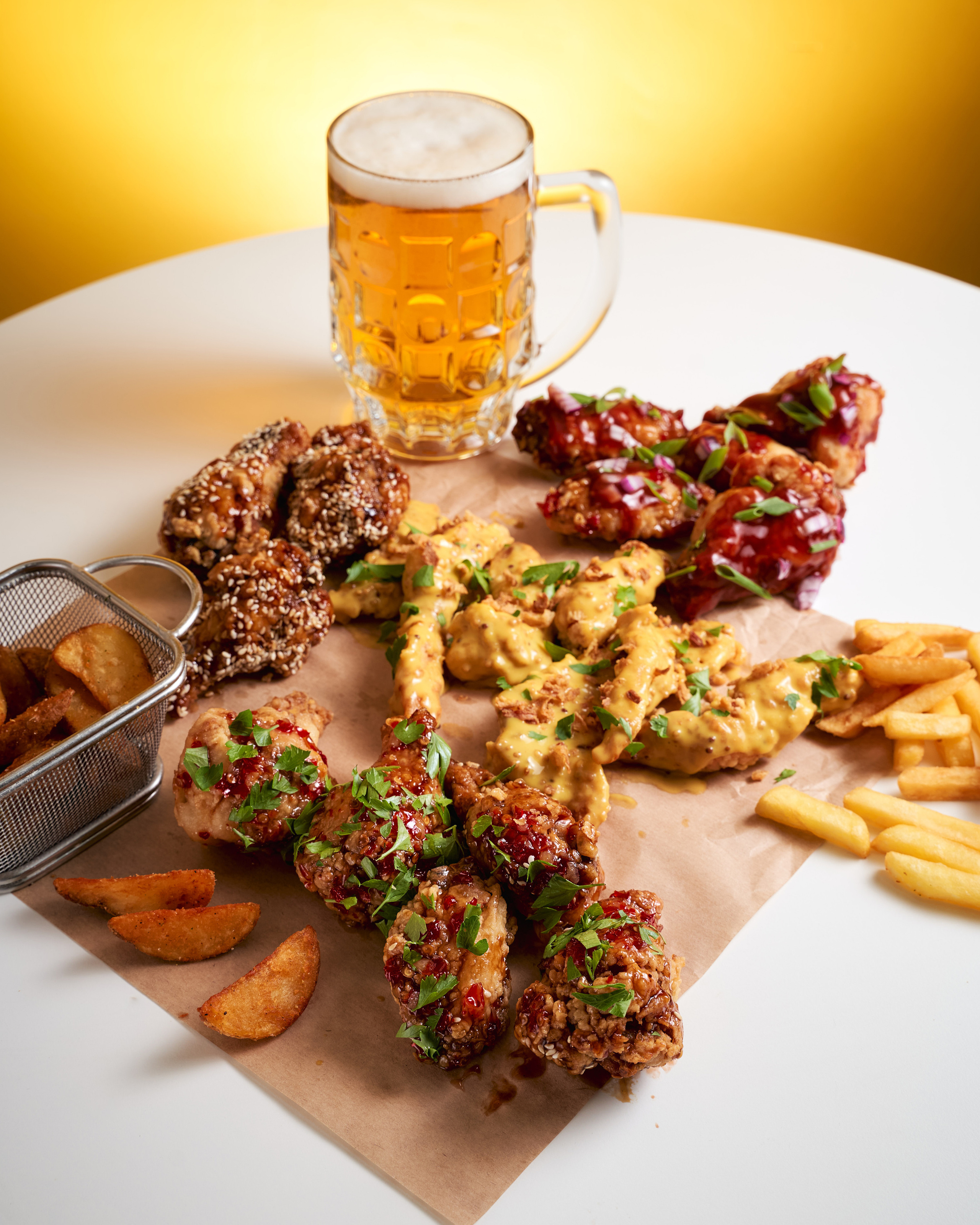 Goldie Chicken — куриные крылышки. Фотограф в Уральске Александр Хохлачёв | HOHLACHEV.COM