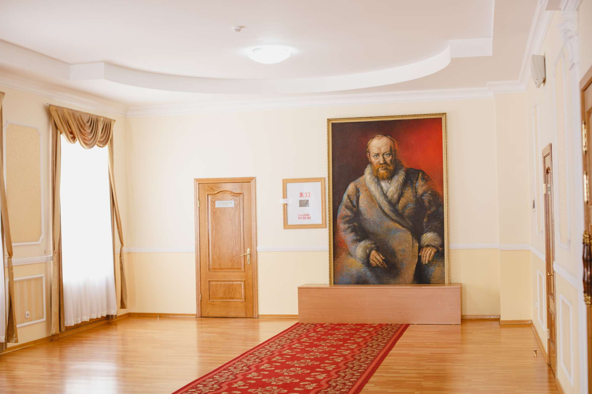 Театр им. Островского. Фотограф в Уральске Александр Хохлачёв | HOHLACHEV.COM