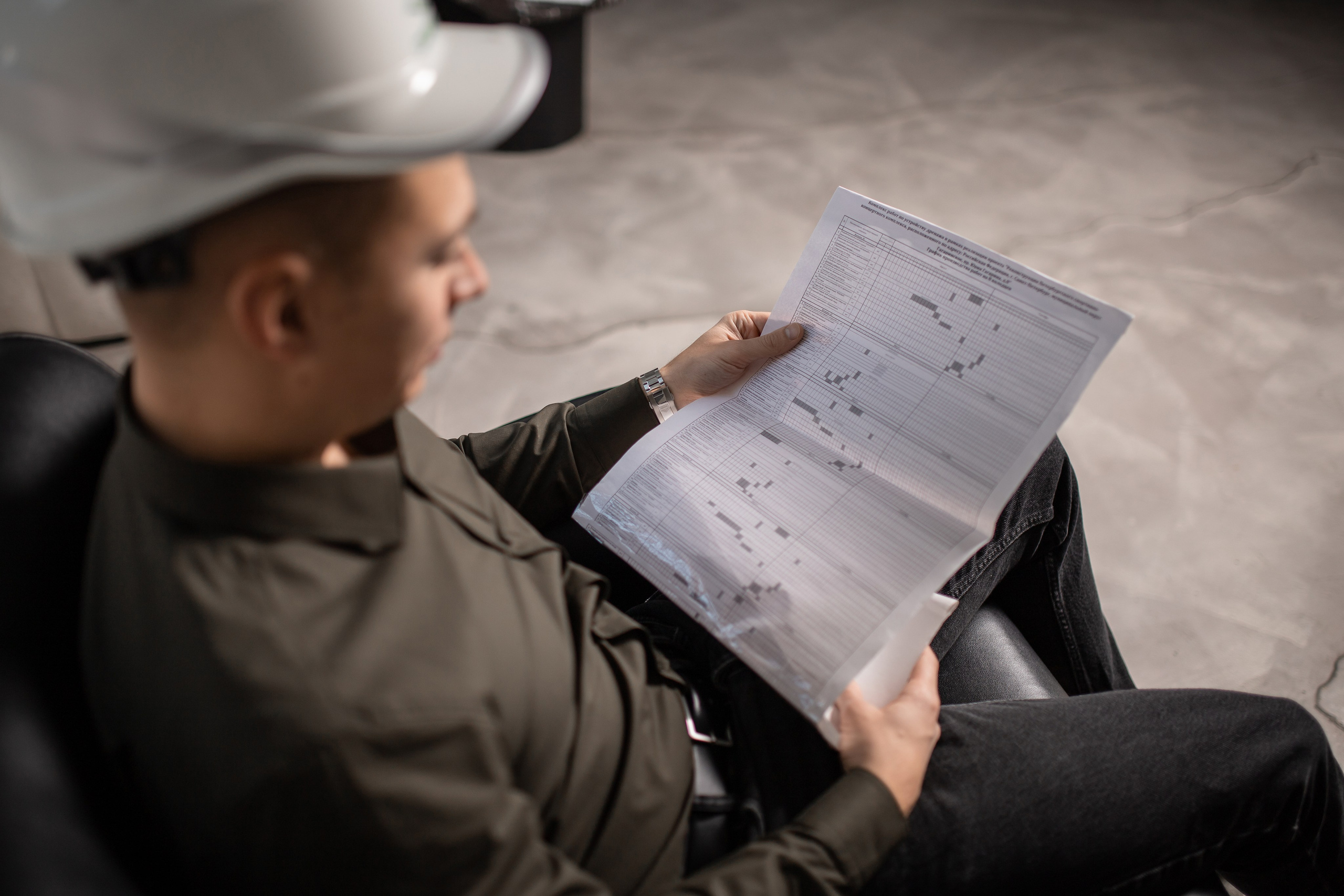 Ян строитель. Фотограф Санкт-Петербург Раднаева Юлия