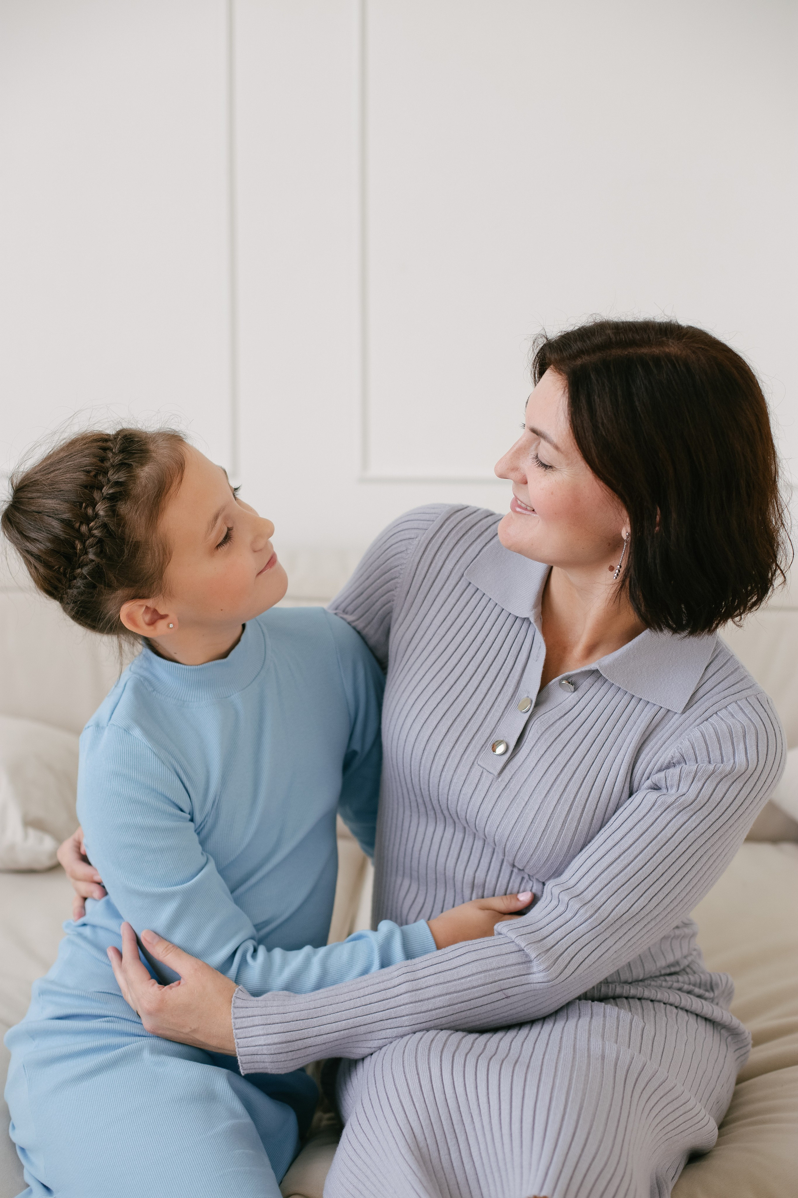 Мама и дочь. Главная