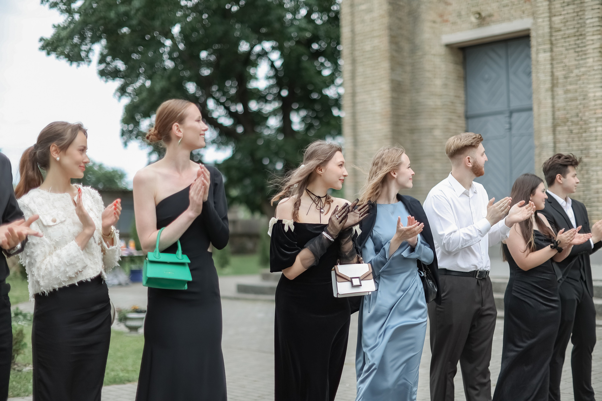 Кирилл и Виктория. Свадебные фотограф и видеограф в Минске Голдосовы Марина и Вадим