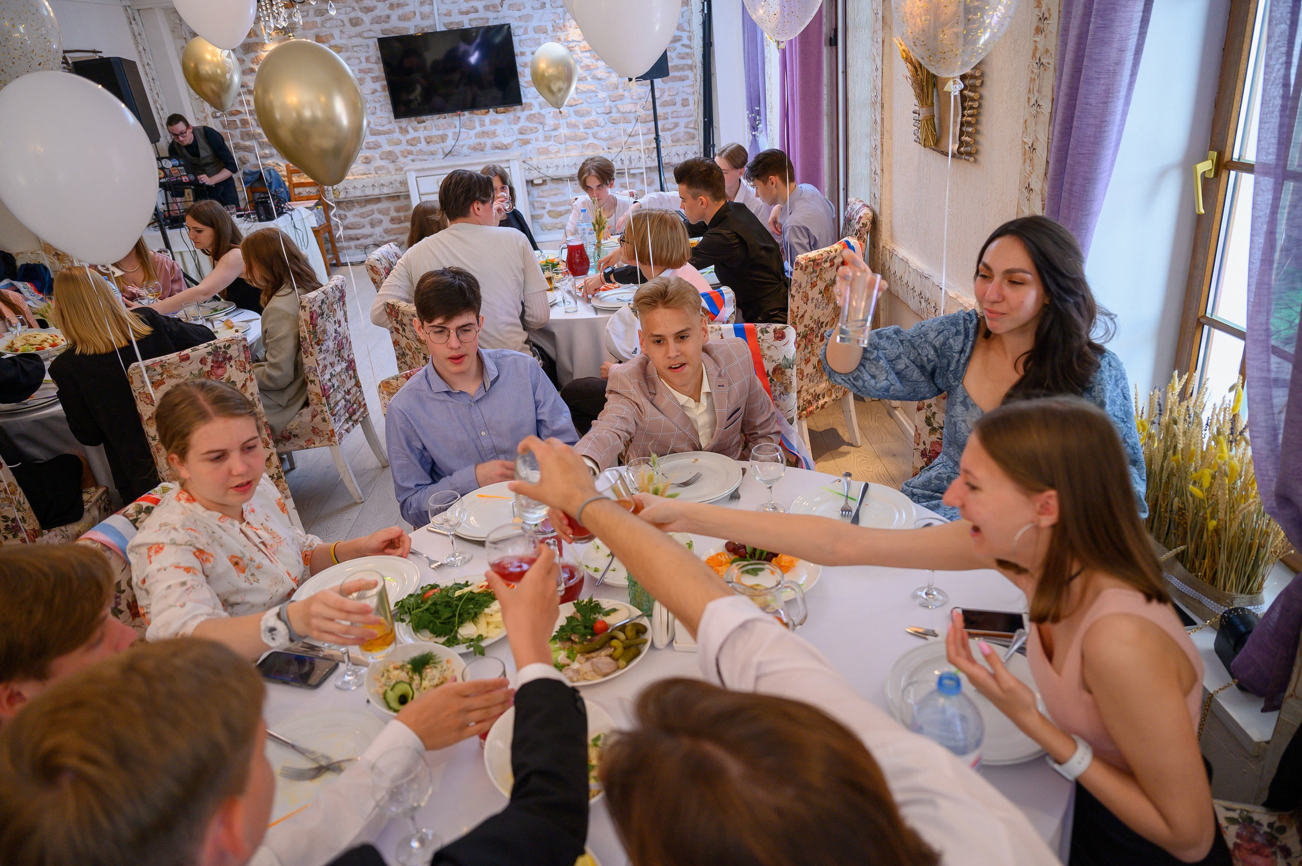 Школа, выпускной. Сестрорецк