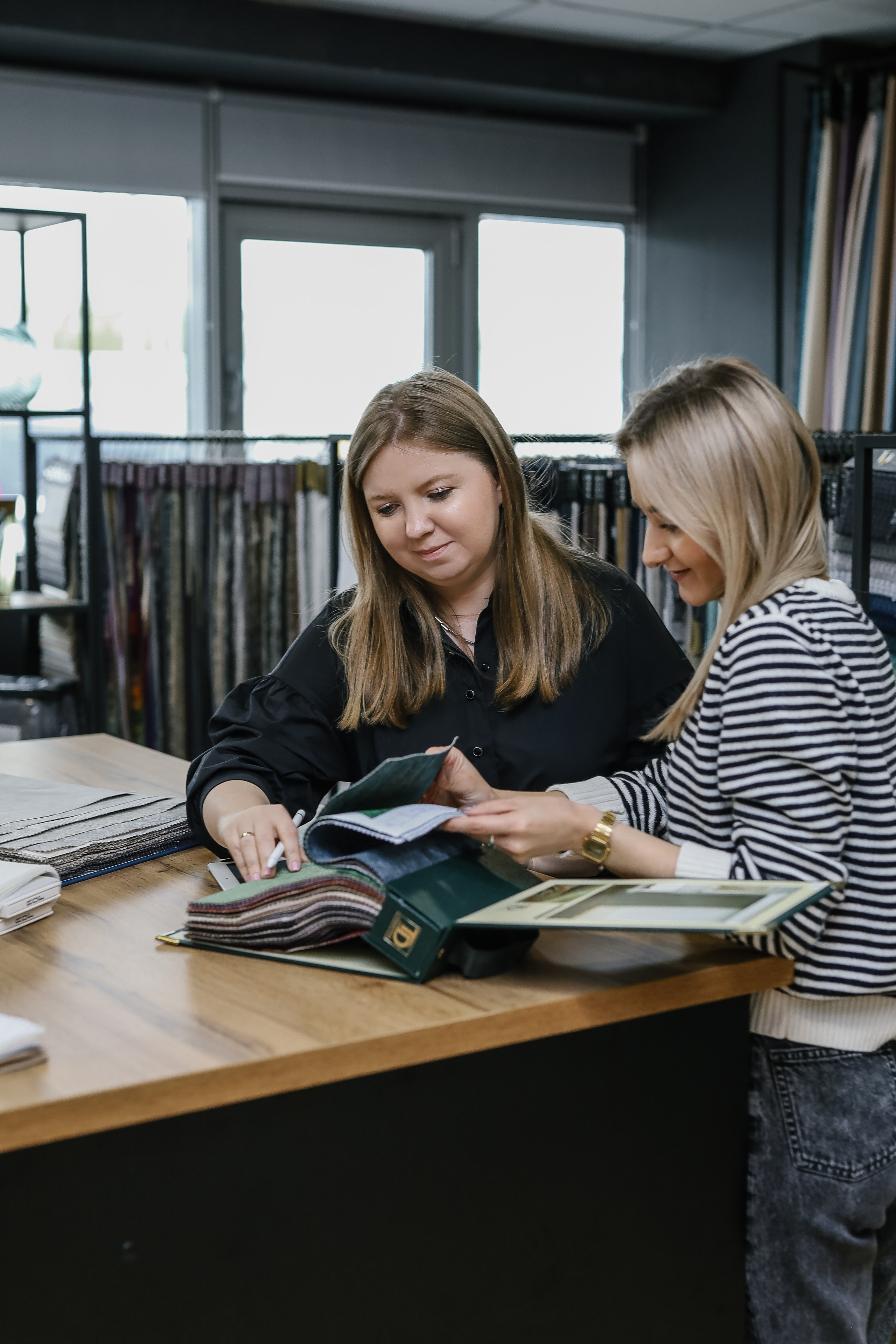 Портьерный салон Декорика. Фотопродакшн продающего контента