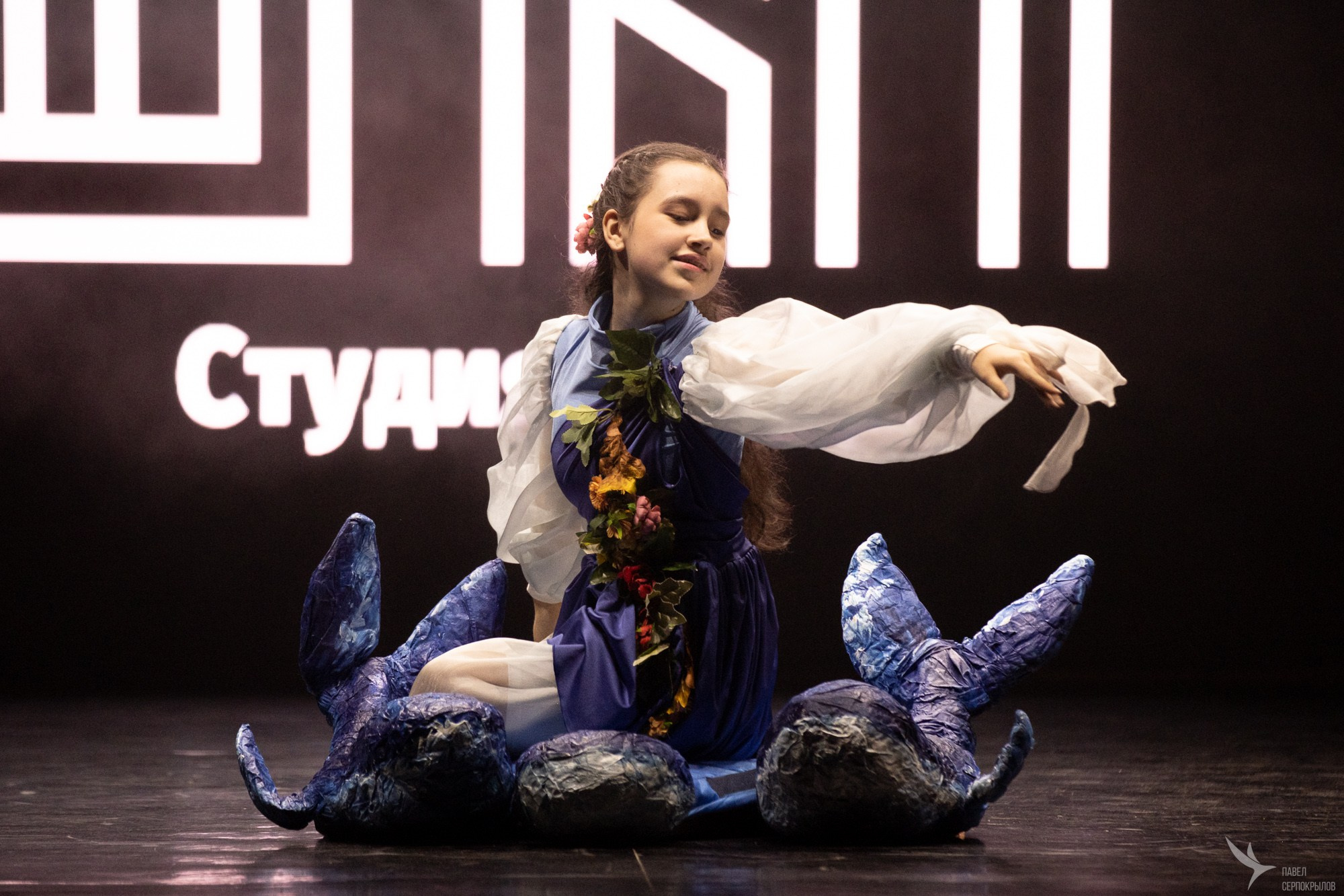 Отчетный концерт студии танца «ШАГ». Репортажный фотограф в Казани Павел Серпокрылов