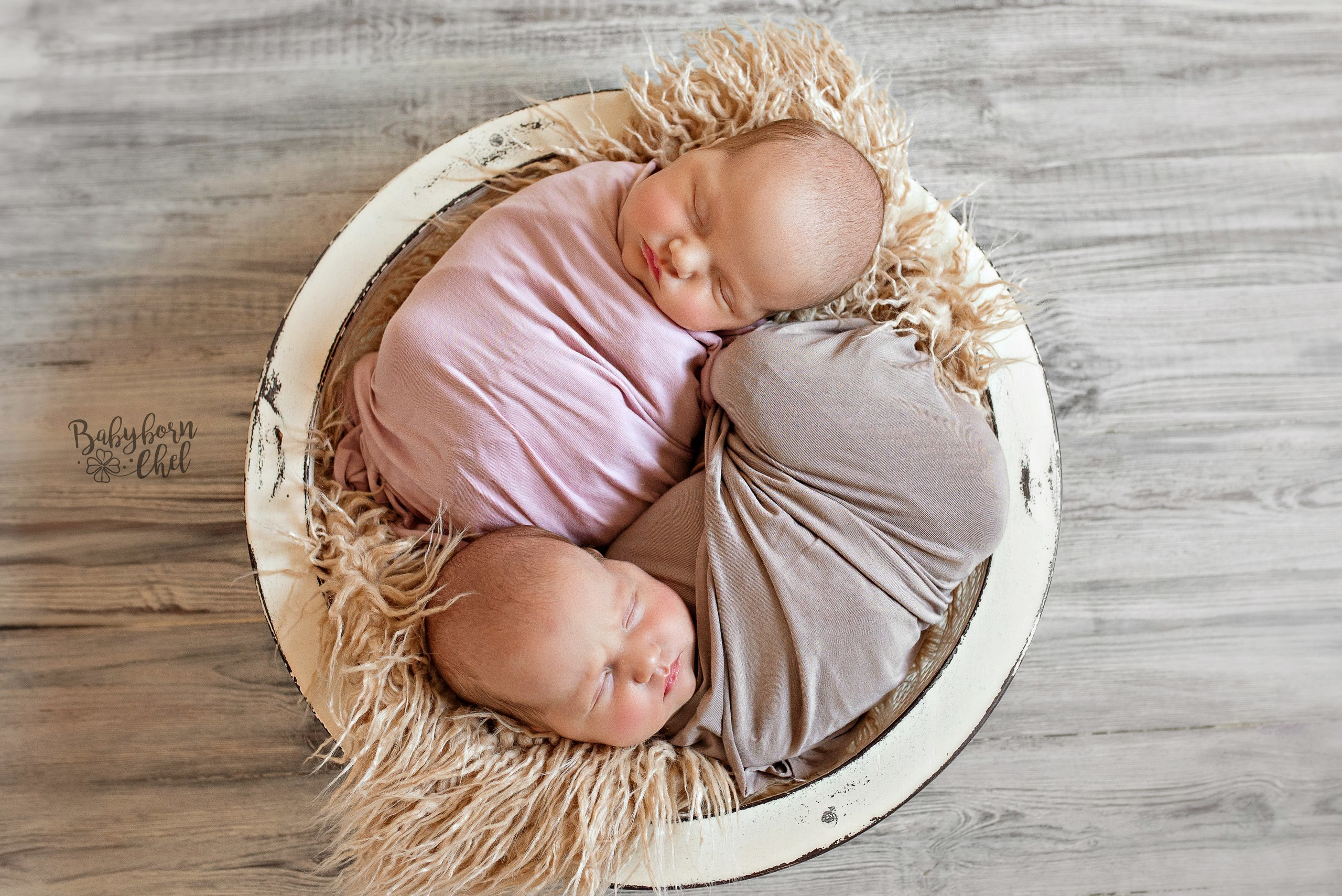 Двойняшки. Фотограф новорожденных и детей до года в Челябинске Иванова Елена