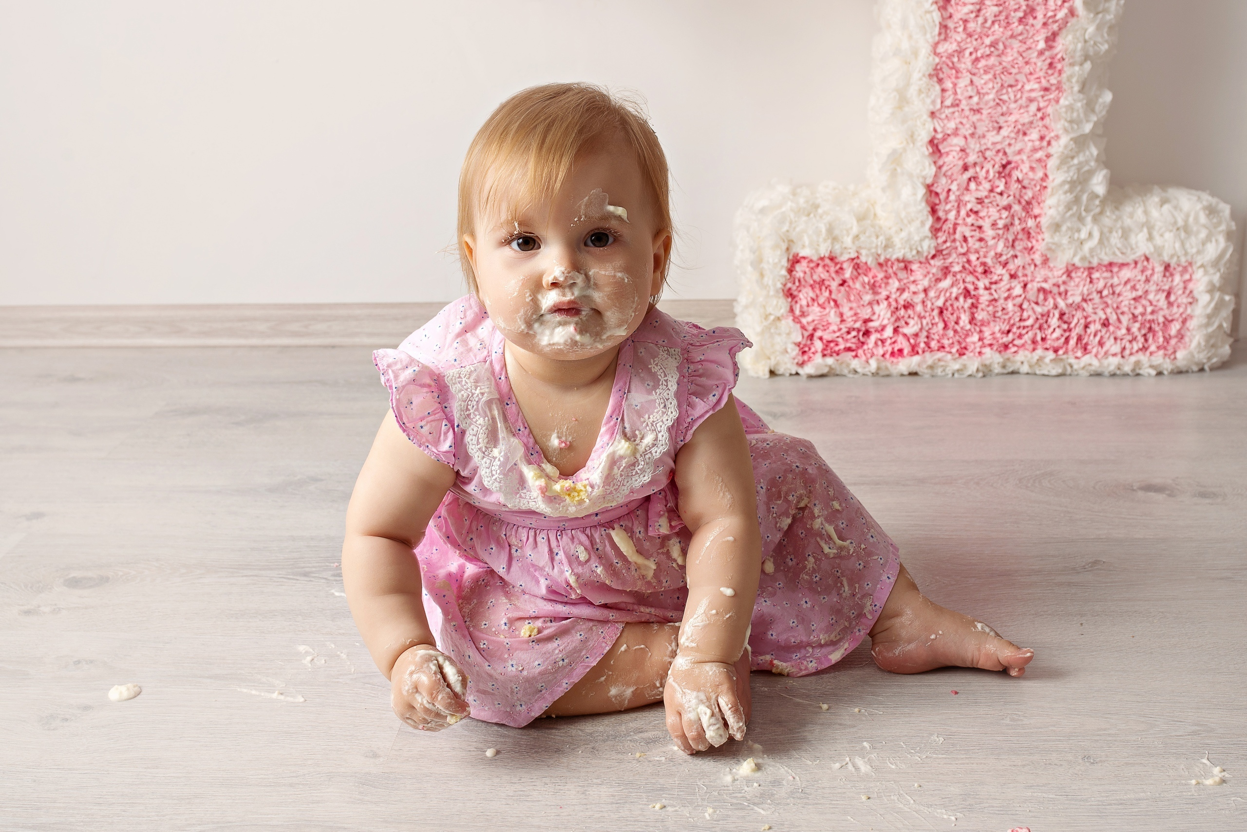 Первый тортик. Фотограф новорожденных и детей до года в Челябинске Иванова Елена