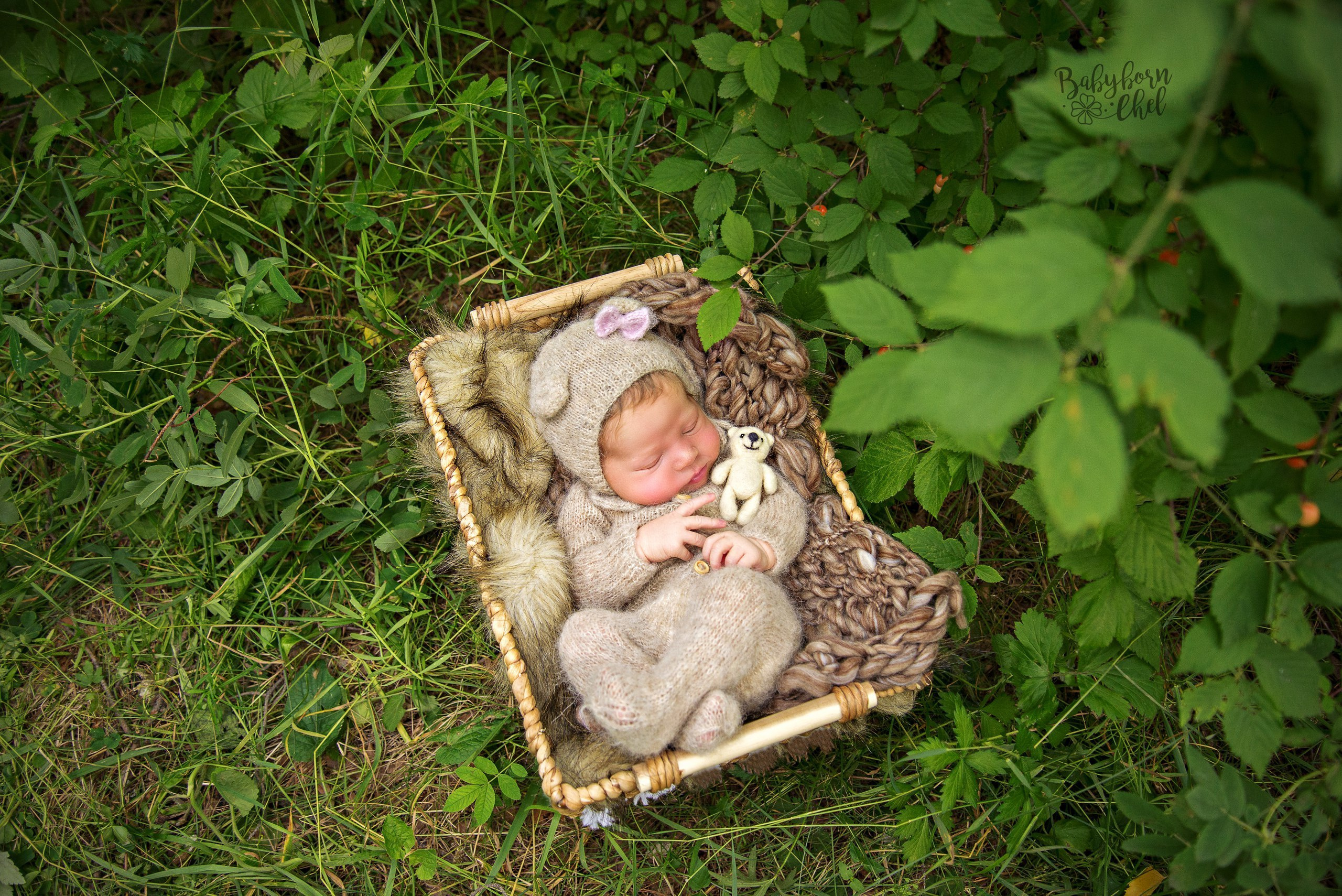 Новорожденные девочки. Фотограф новорожденных и детей до года в Челябинске Иванова Елена