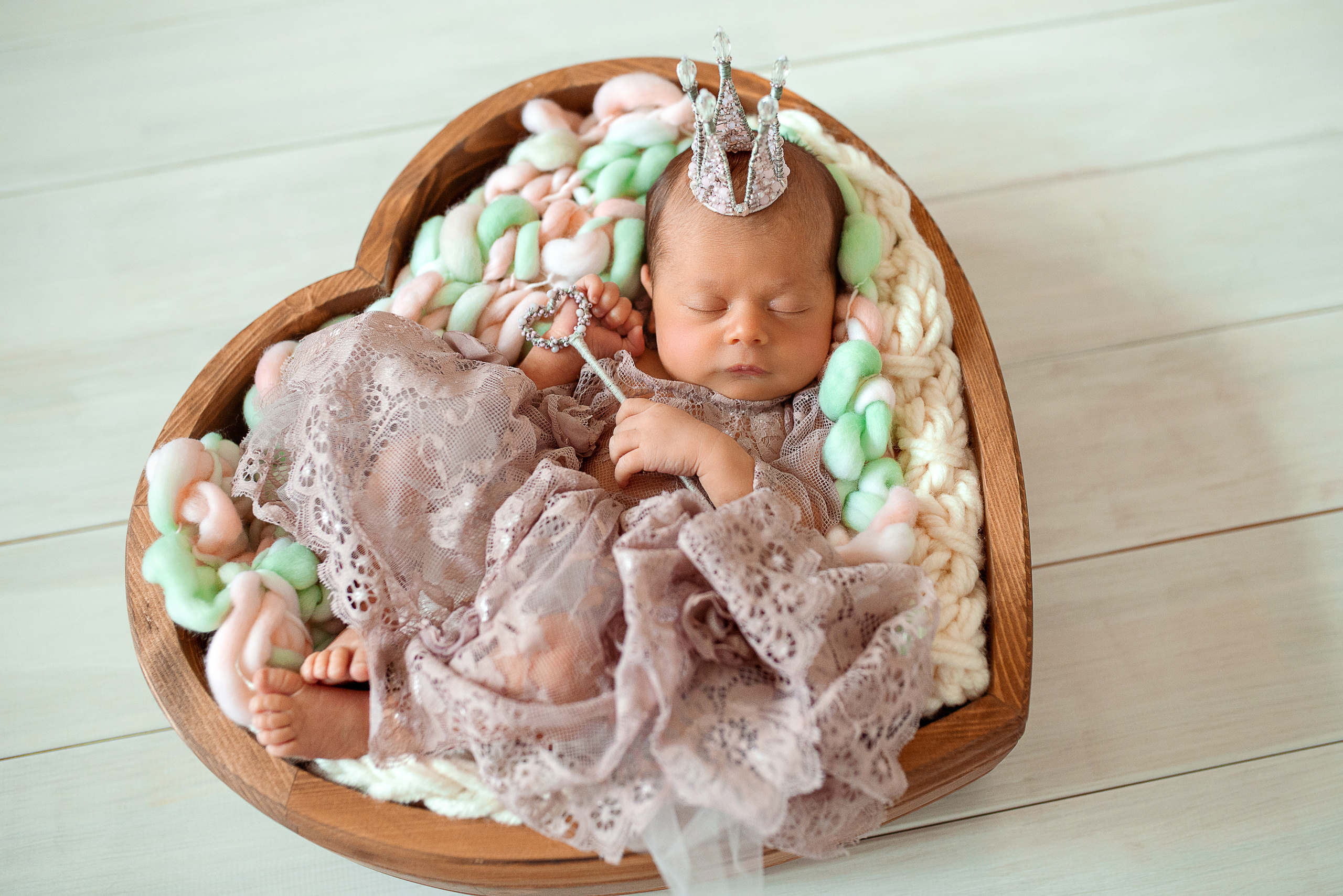 Новорожденные девочки. Фотограф новорожденных и детей до года в Челябинске Иванова Елена