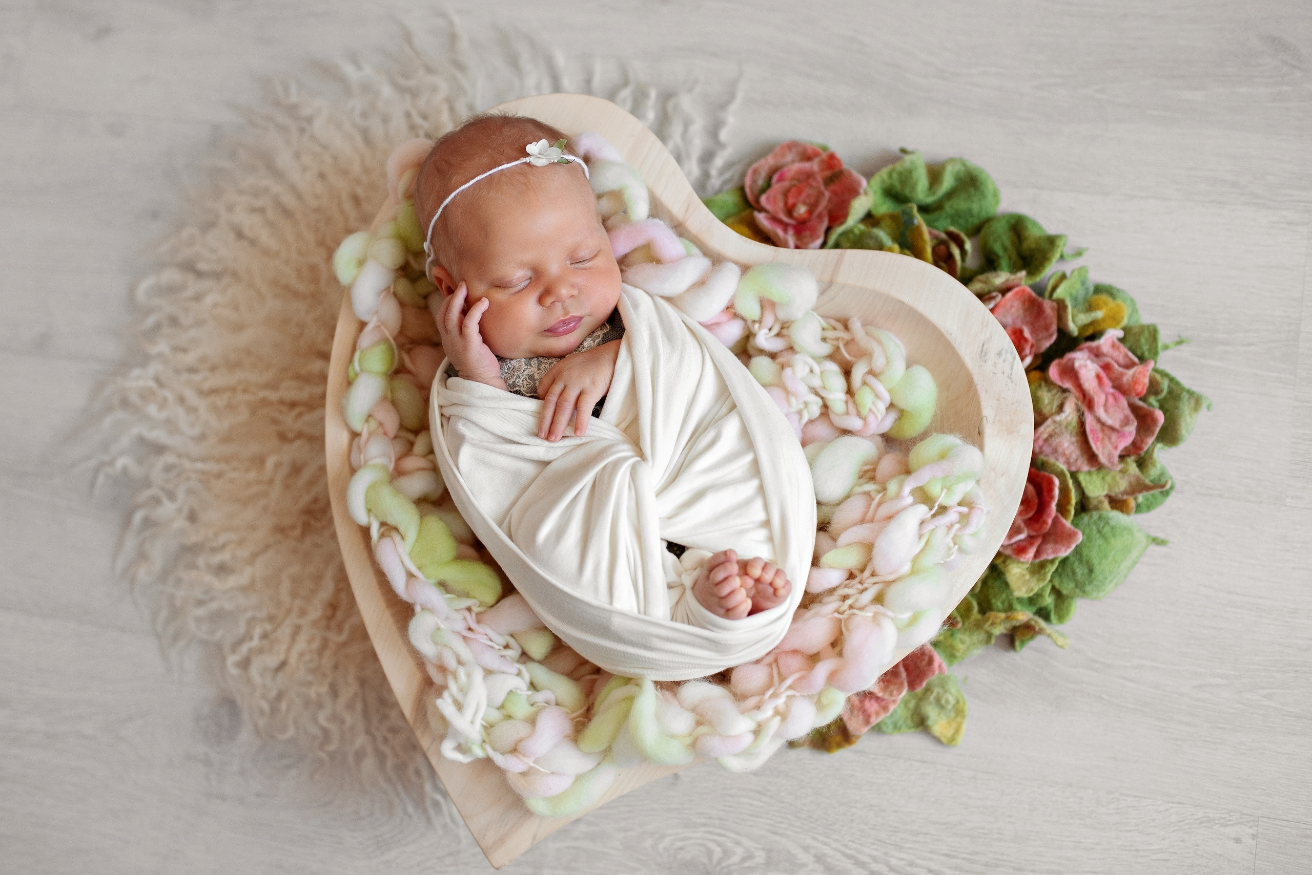 Новорожденные девочки. Фотограф новорожденных и детей до года в Челябинске Иванова Елена