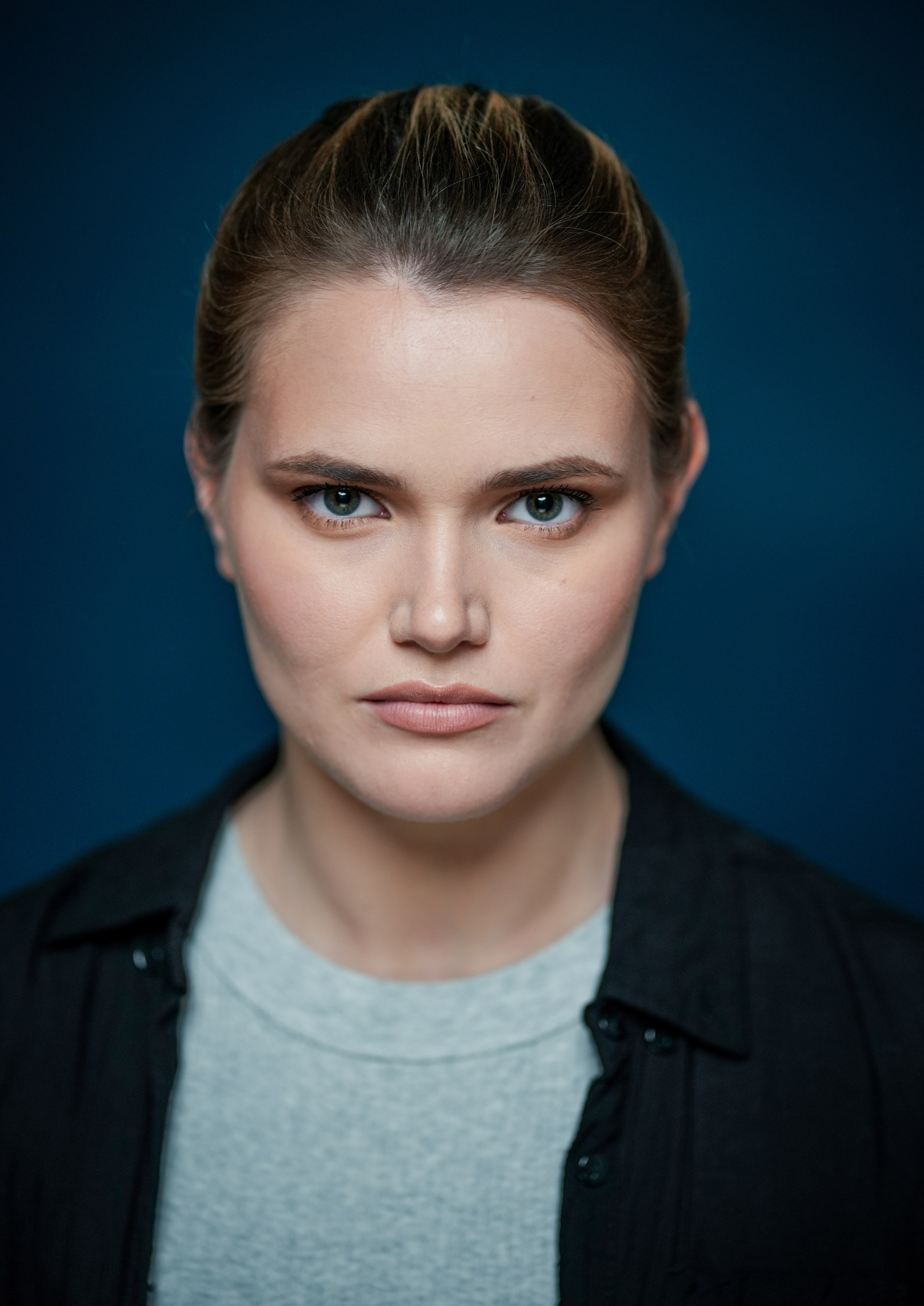 Актриса Алина Шацова. Портретная съемка в Москве, студийный фотограф Игорь Фомин