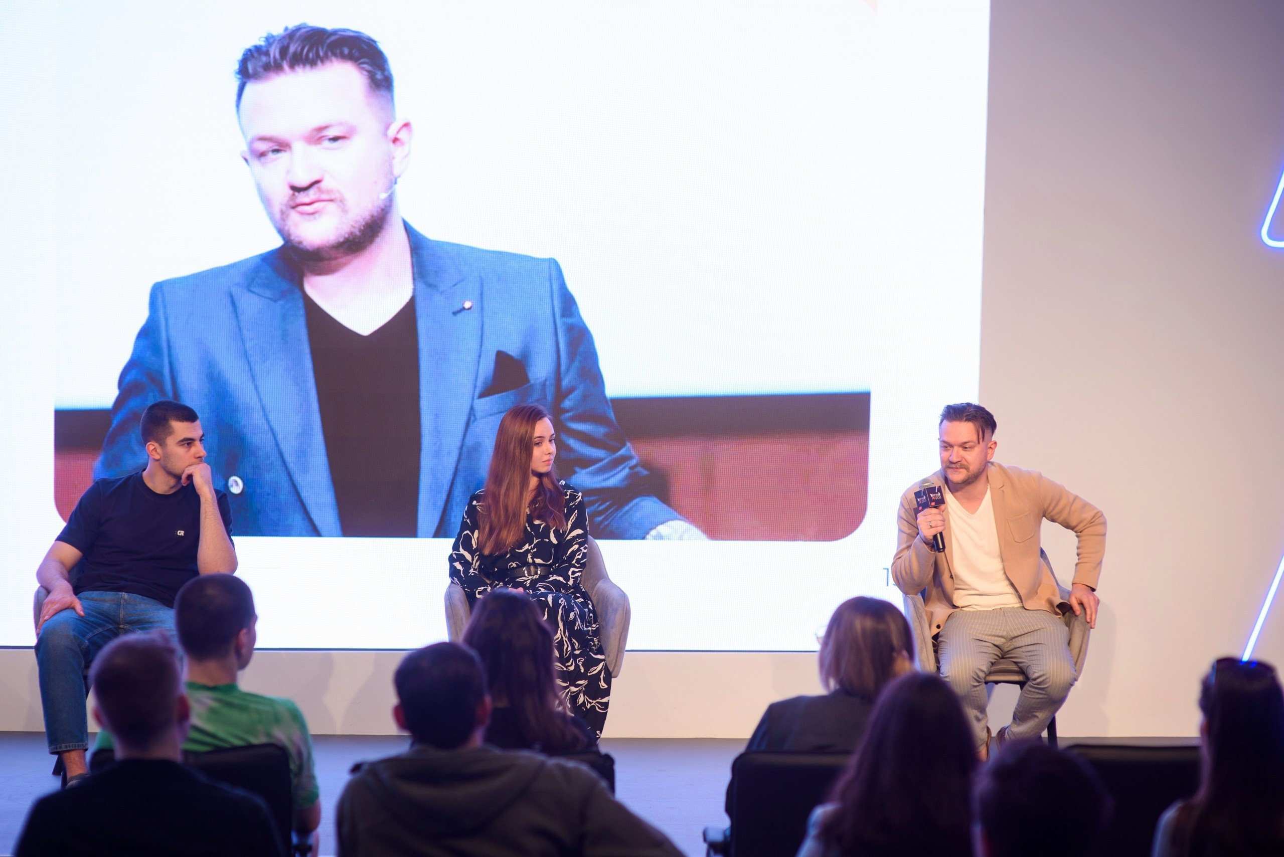 Стажировка Правительства Москвы / «ДИТворкинг». Фотограф и Видеограф в Москве. Олег Корушев