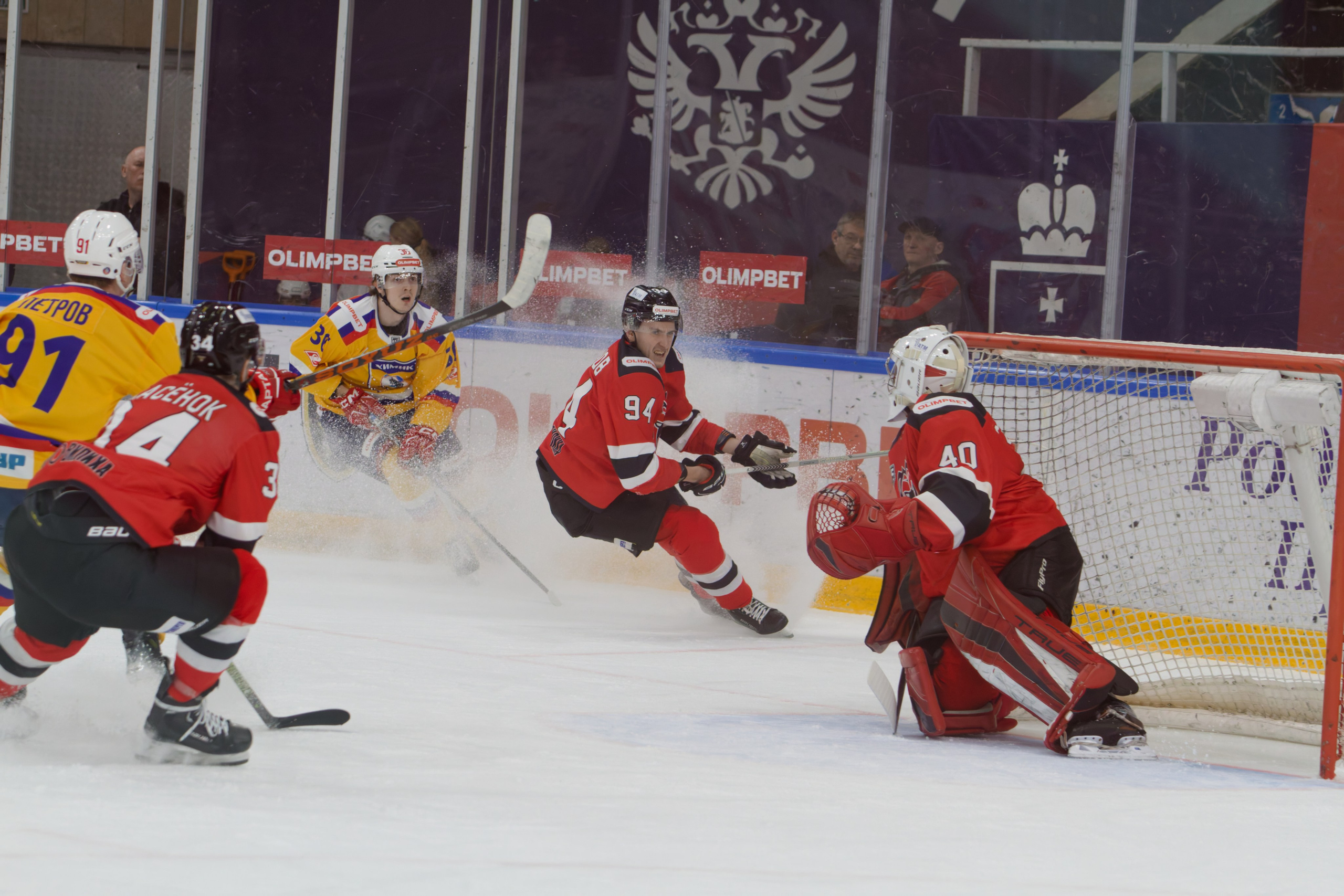 Хоккей. Молот-Химик 12.02.2025. Репортажный и спортивный фотограф в г. Пермь Зильберг Павел