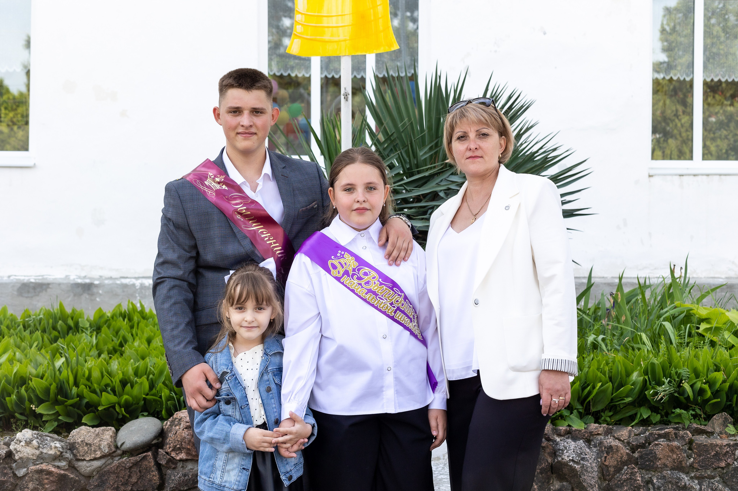 Последний звонок. Выпускные альбомы Майкоп, Краснодар Елена Золотарева