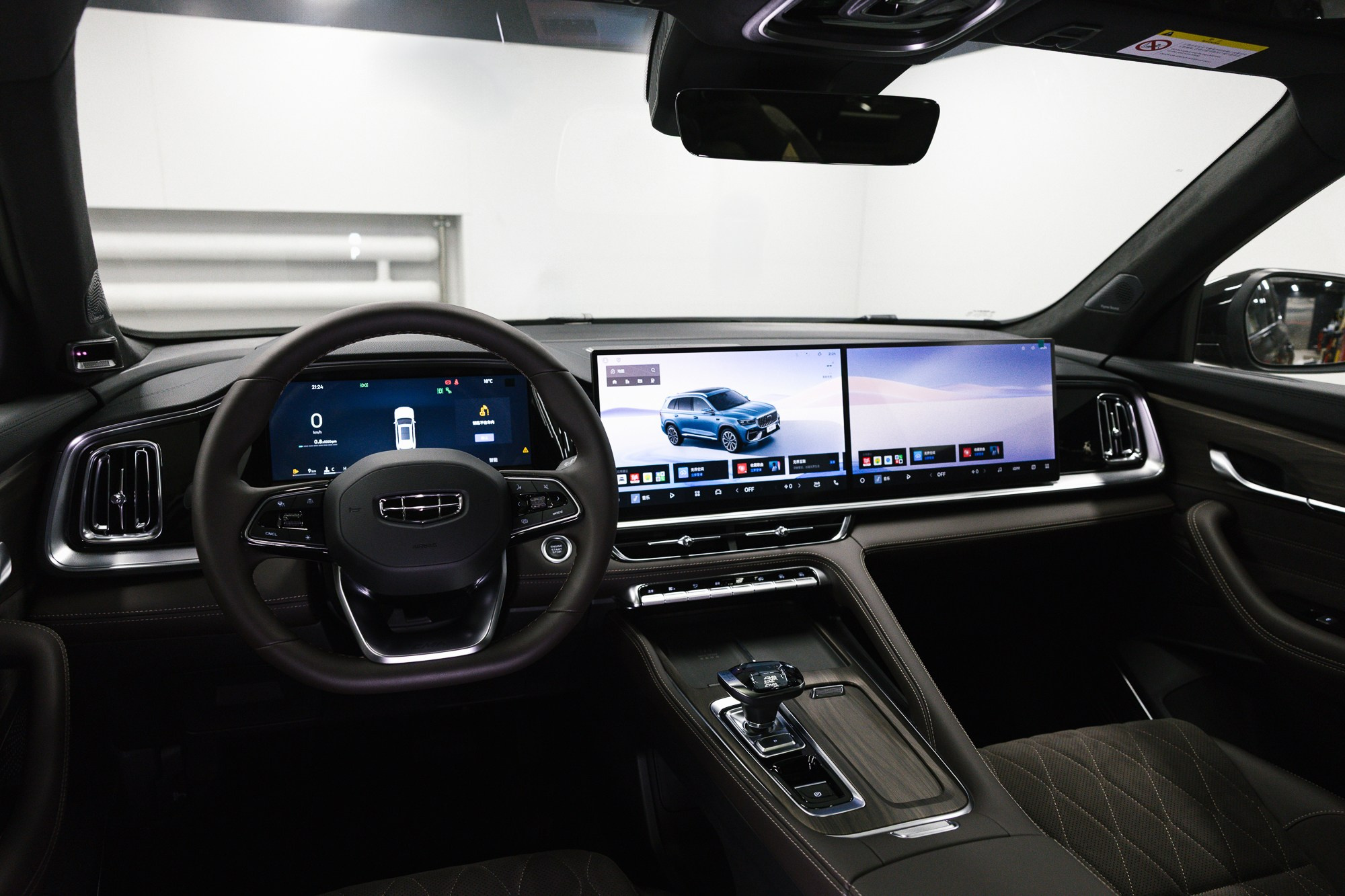 Geely Monjaro 2.0 4WD AT (238 л. с.). Автосалон «Х-Авто»