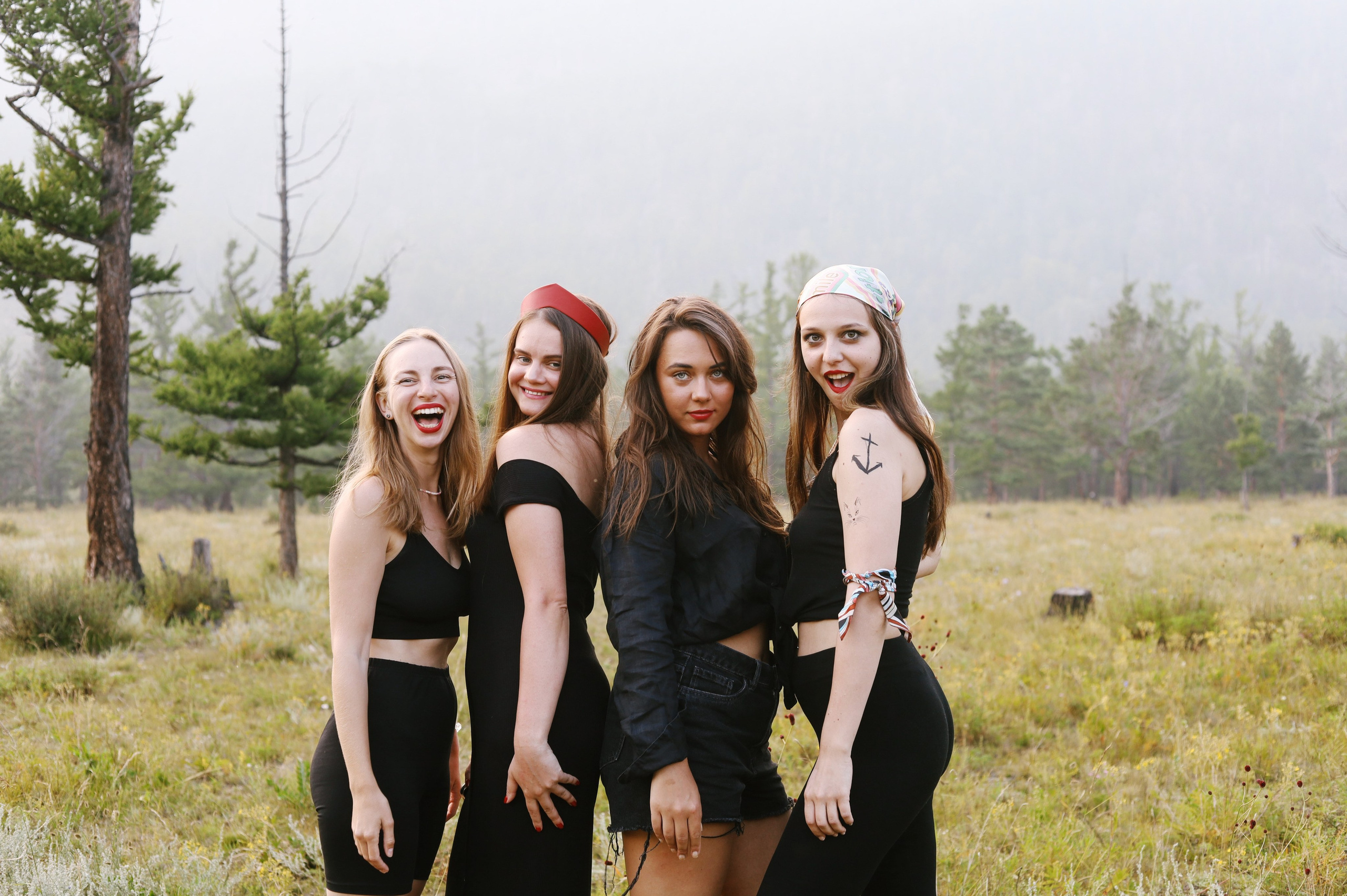 Лето 2024 / палатки. 1642 — первый лагерь для взрослых на Байкале