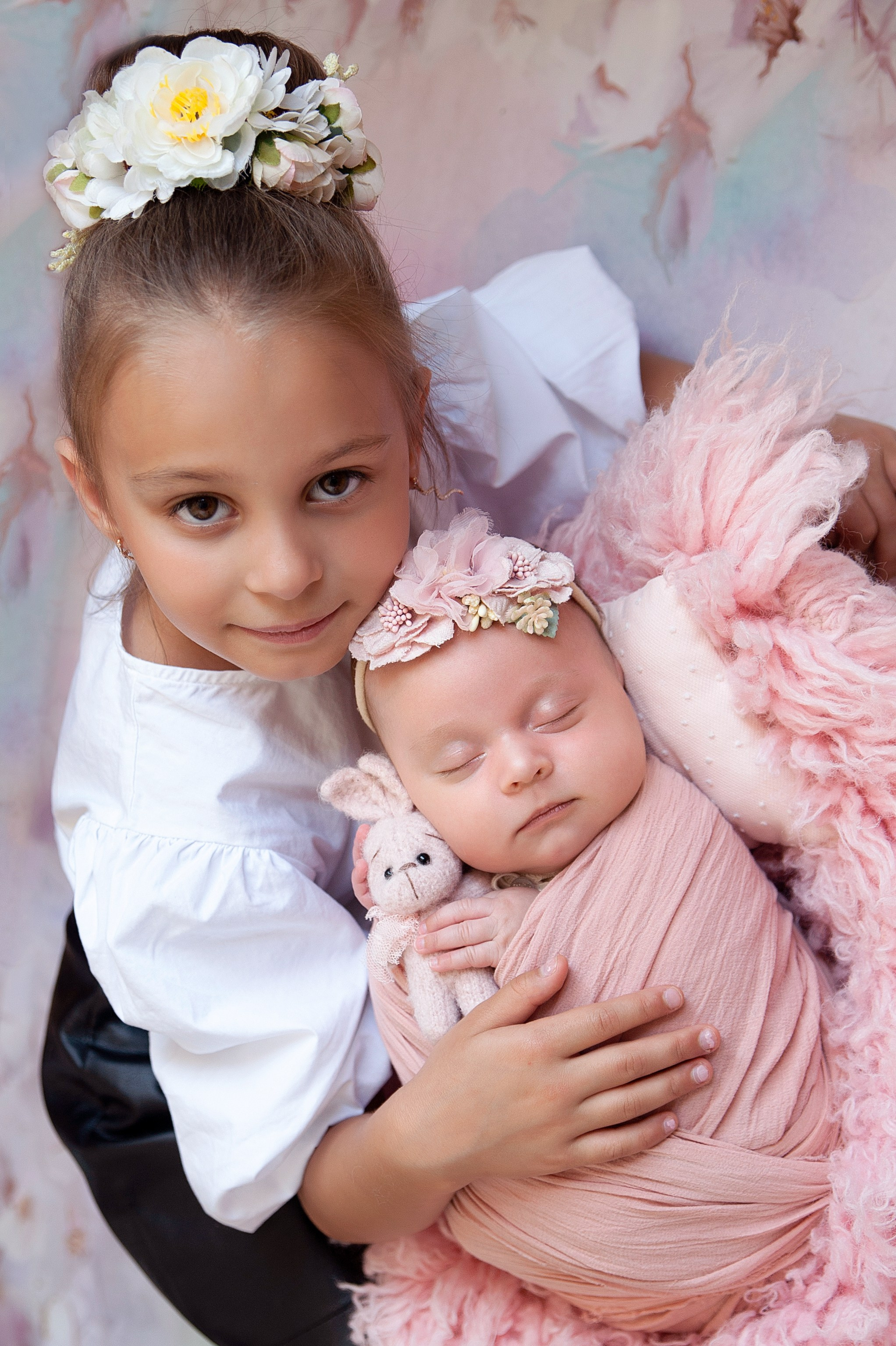 Малыш, братики и сестрички