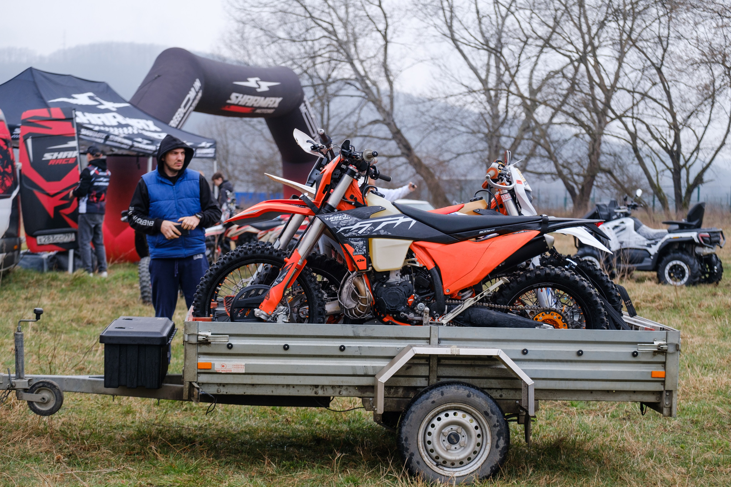 Эндуро Фест от Shamax Motors (Краснодар). Свадебный фотограф Денис Ожигин в Краснодаре и крае. Эмоциональная и стильная съемка вашего дня