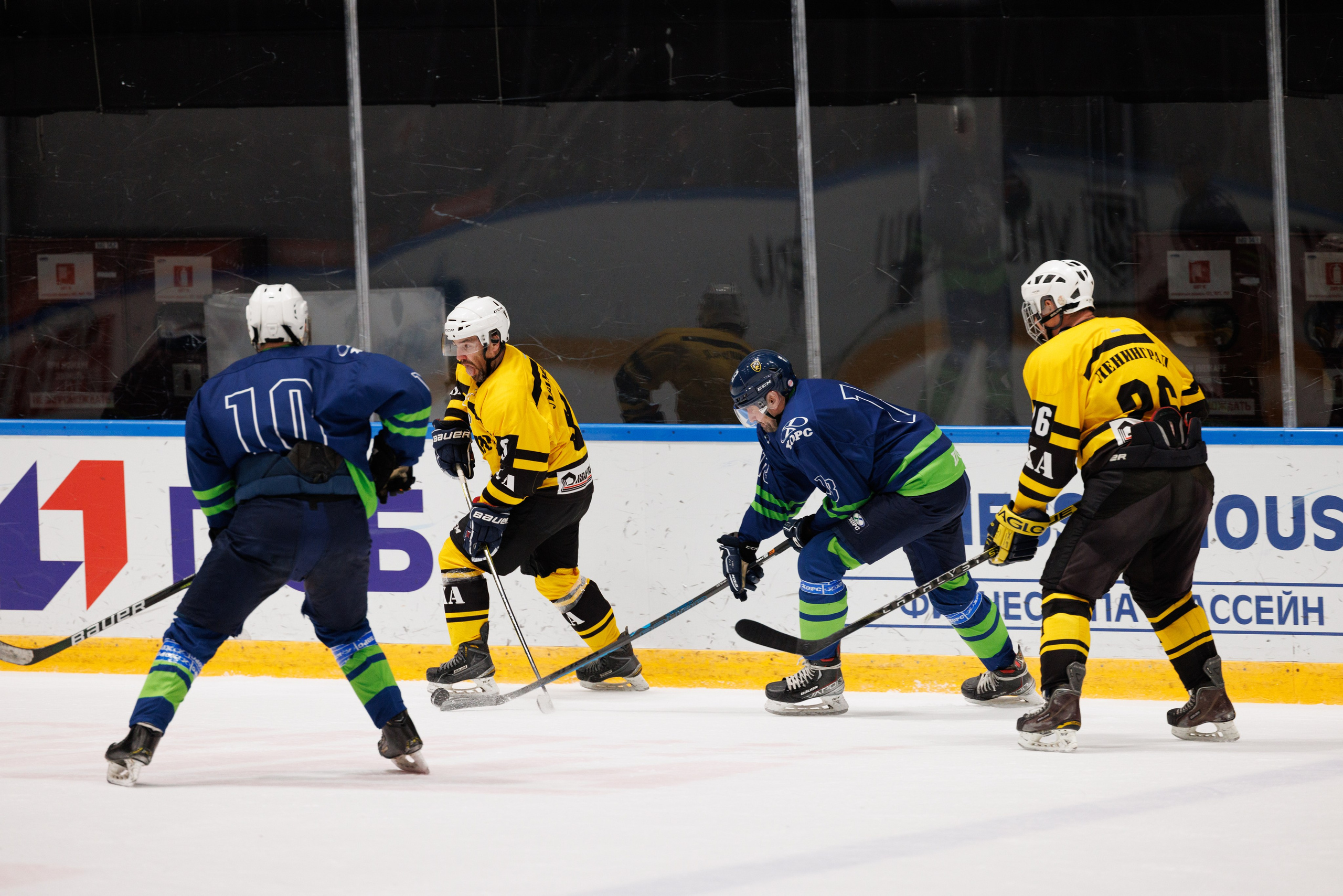 НХЛ (40+) Ижорец — Хорс 3-3. Фотограф Александр Заломаев