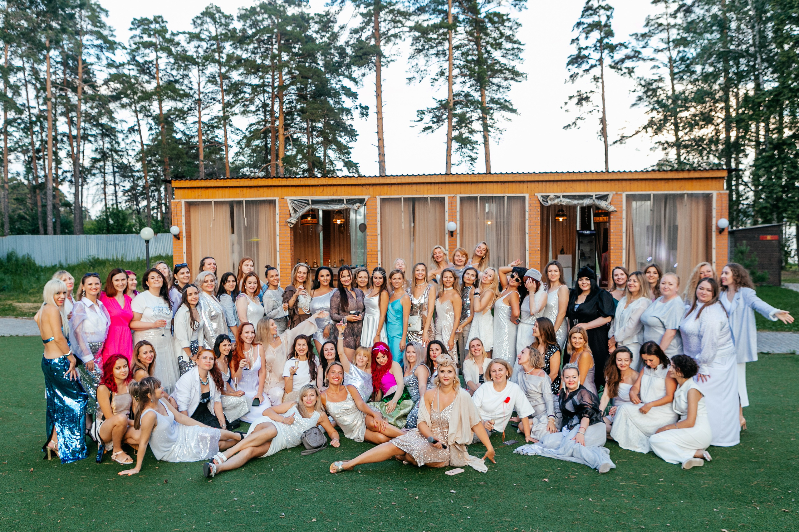 Репортаж с вечеринки в яхт клубе. Главная