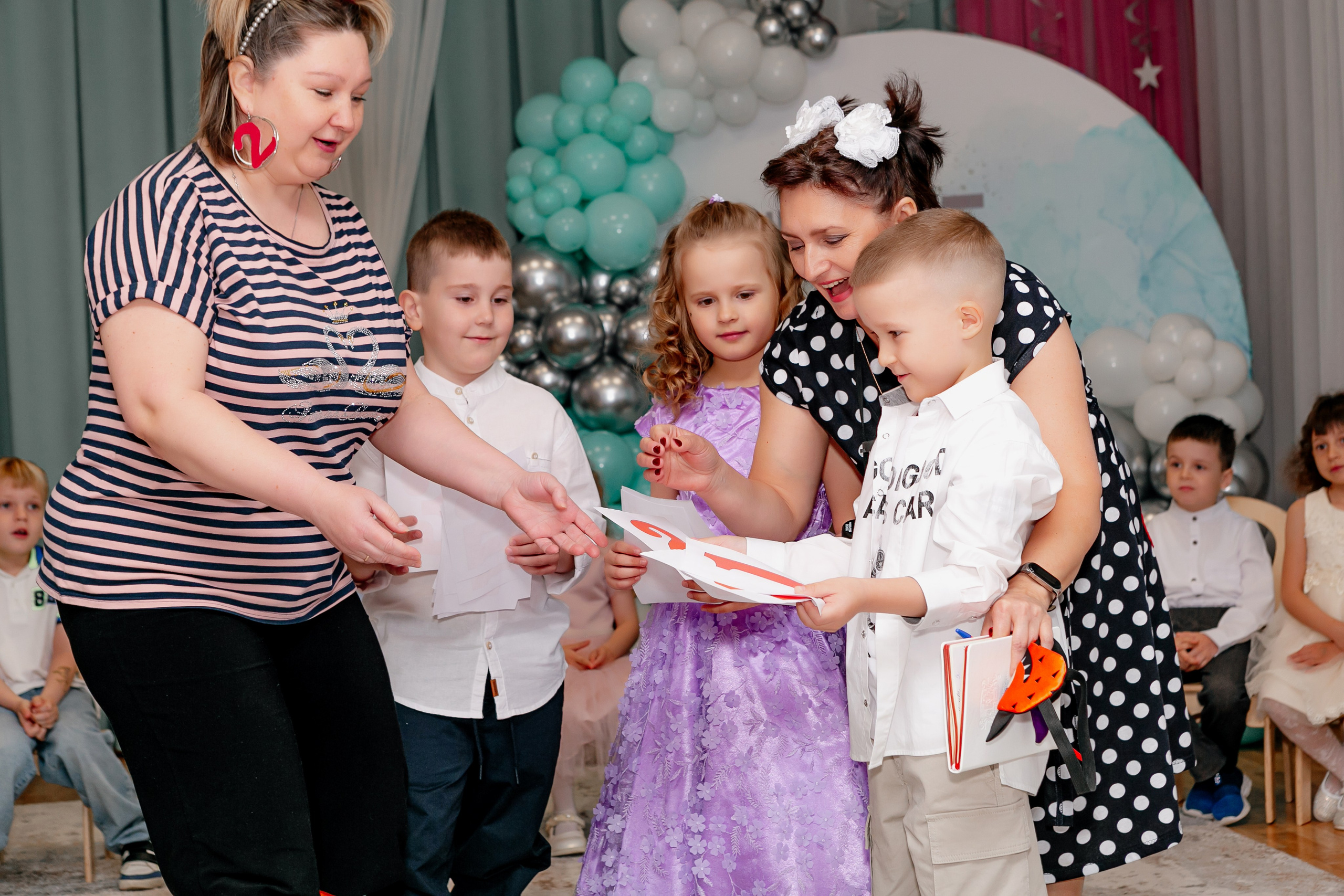 ВЫПУСКНОЙ ДЕТСКИЙ САД. Контент фотограф, съемка для маркетплейсов, фуд съемка и репортажи в Новосибирске Ралия Галеева