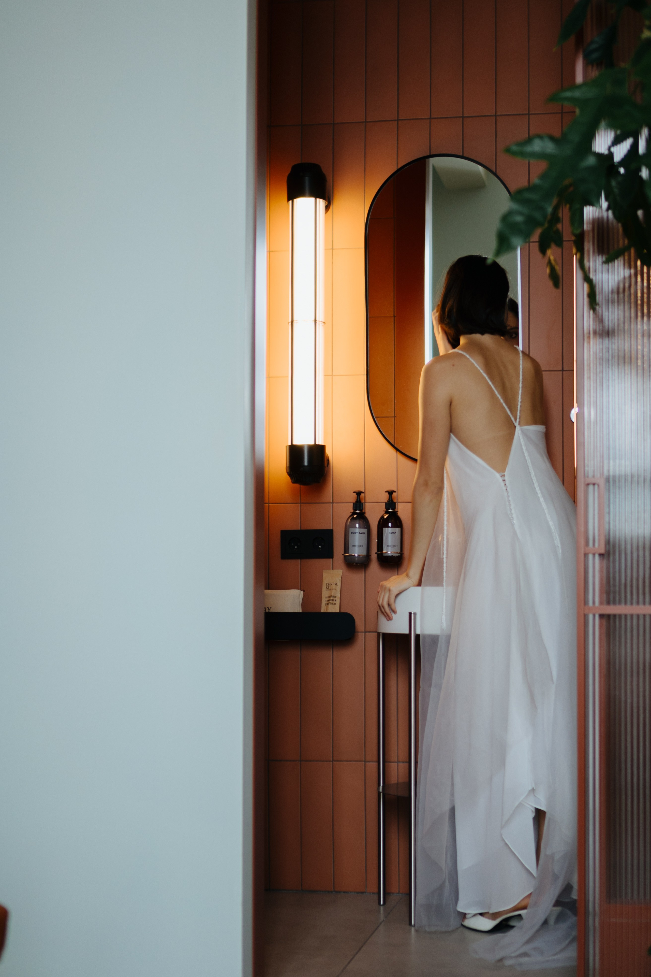 СВАДБЕНАЯ ОТЕЛЬНАЯ ИСТОРИЯ УТРО ЖЕНИХА И НЕВЕСТЫ И СВАДЕБНАЯ СЬЕМКА. Профессиональный фотограф, Санкт-Петербург — Виктория Богомолова