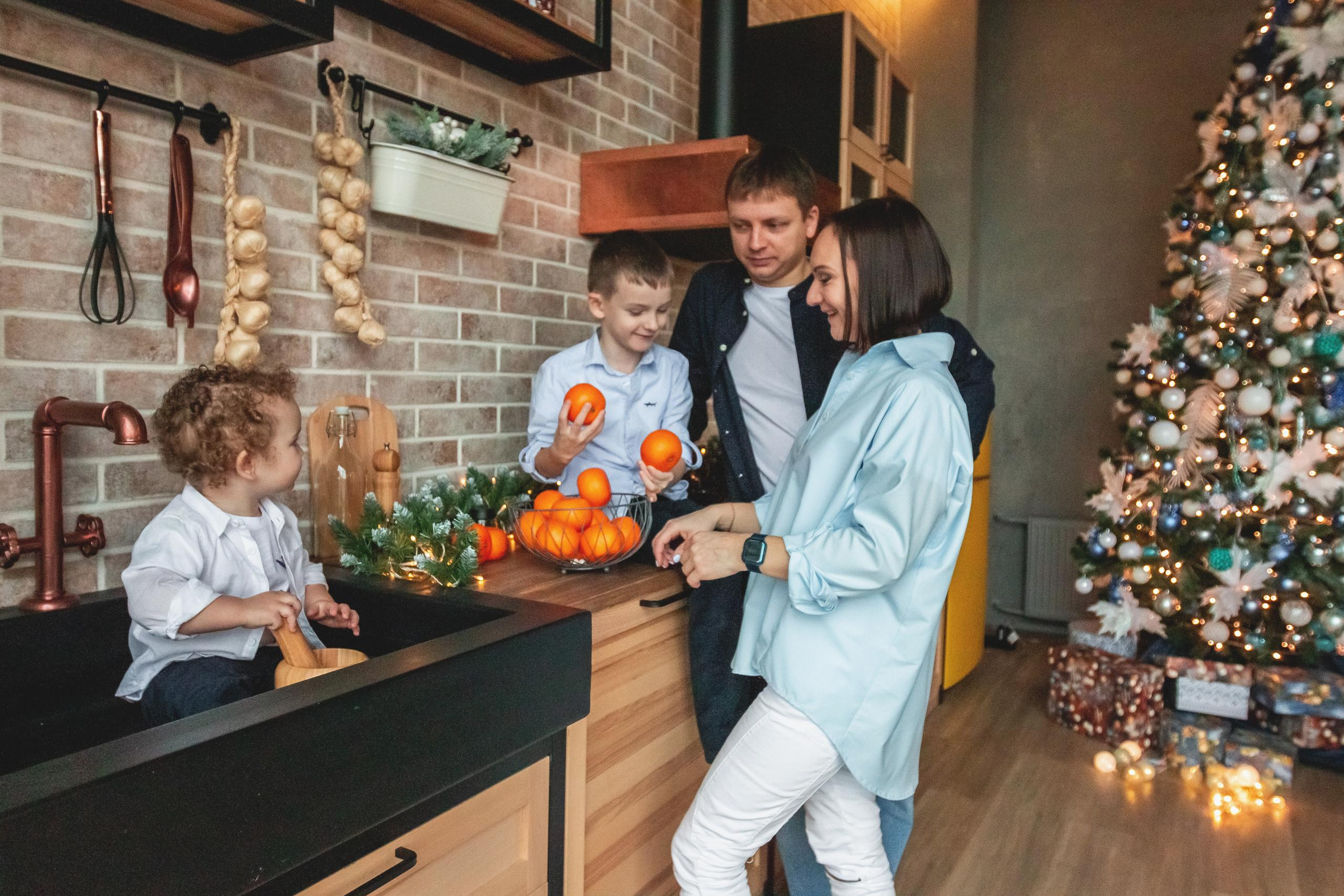 Фотосессия в студии Новогодняя. Семейный, Детский, Репортажный фотограф в Санкт-Петербурге Погодина Лю