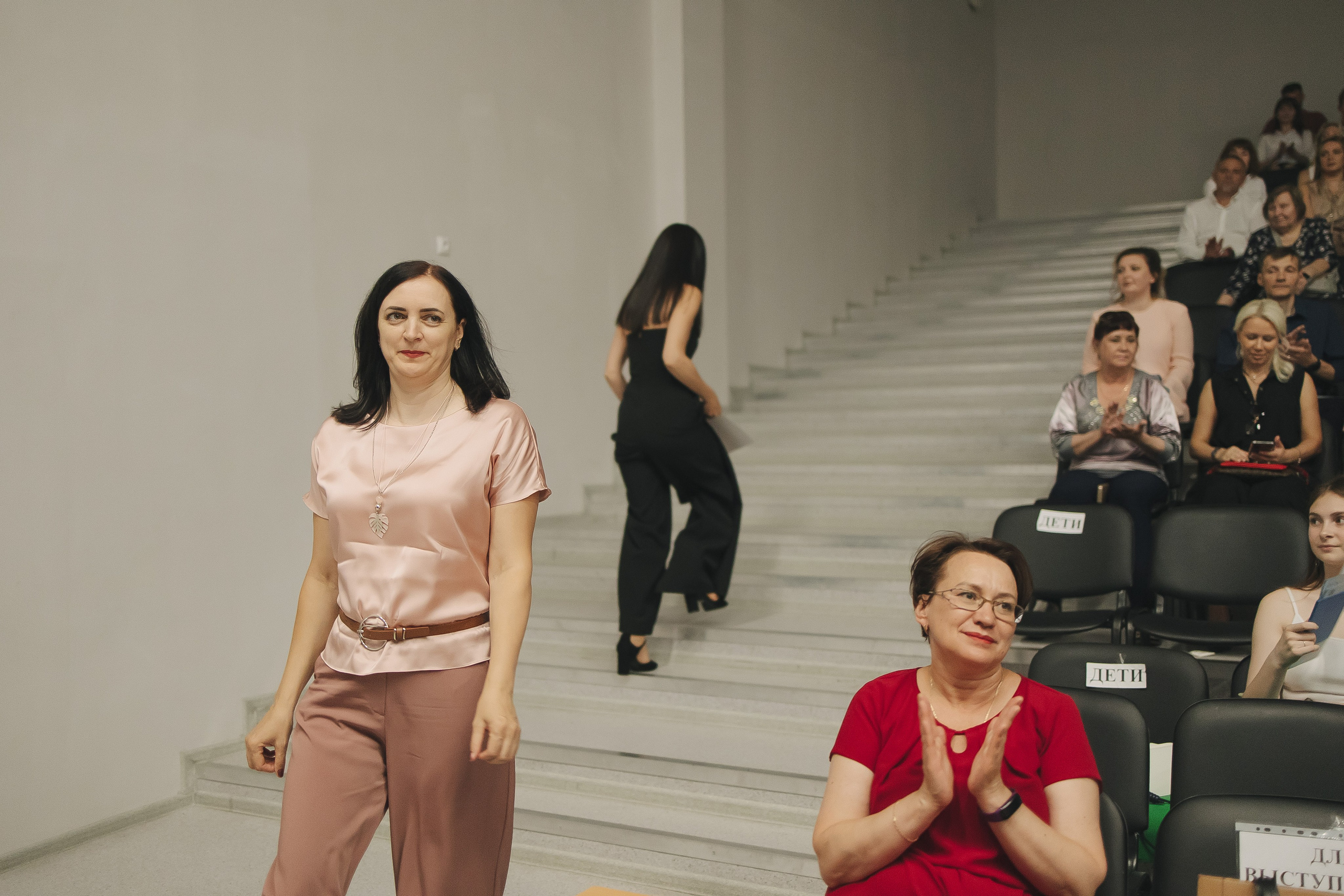 Выпускной Сосны. Свадебный и женский фотограф