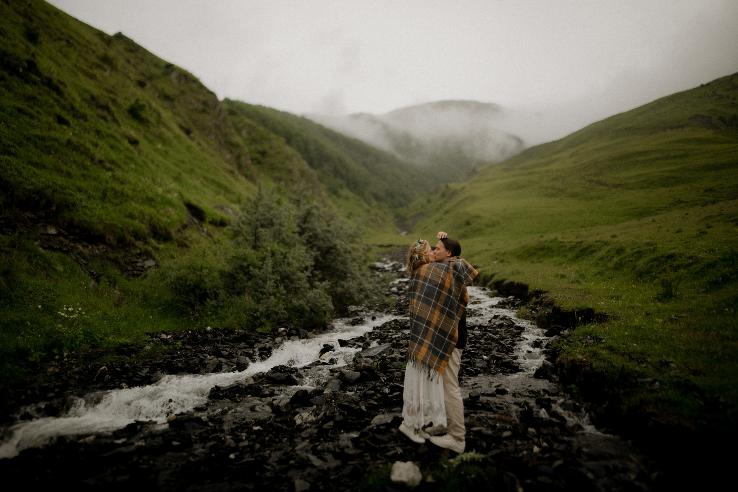 Nikita & Nastya. Wedding at Kazbeg. Свадебный фотограф Грузия Alex and Polly