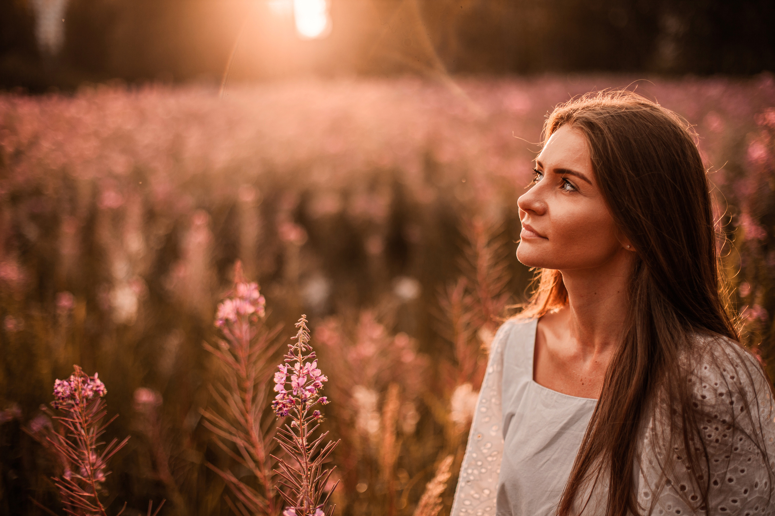 Фотосессия в цветущем поле. Фотограф Наталья Яковлева, Санкт-Петербург. Семьи, ньюборн, крещения