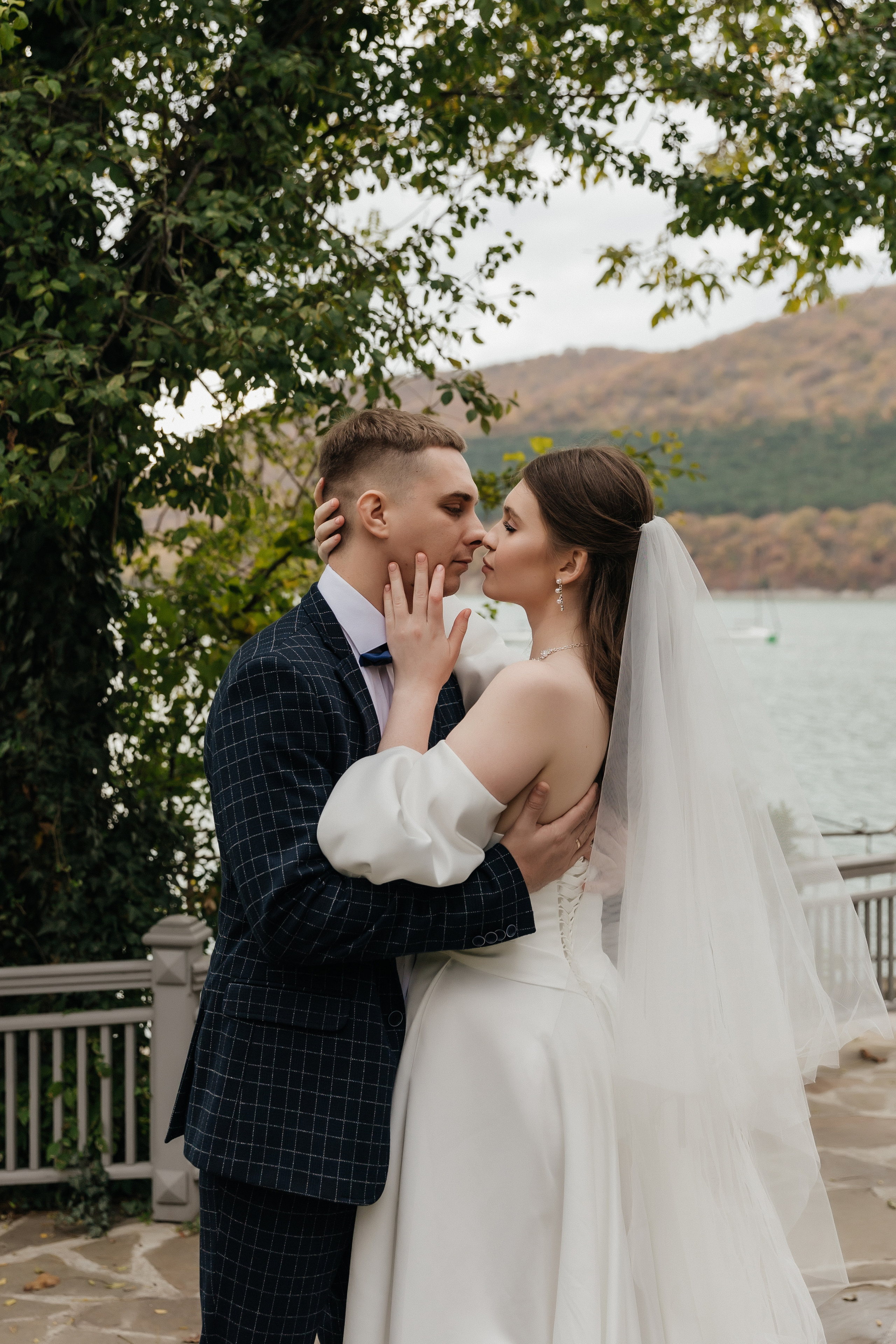 Свадебная прогулка Николай и Анастасия. Свадебный и семейный фотограф Стампель Анастасия г. Новороссийск