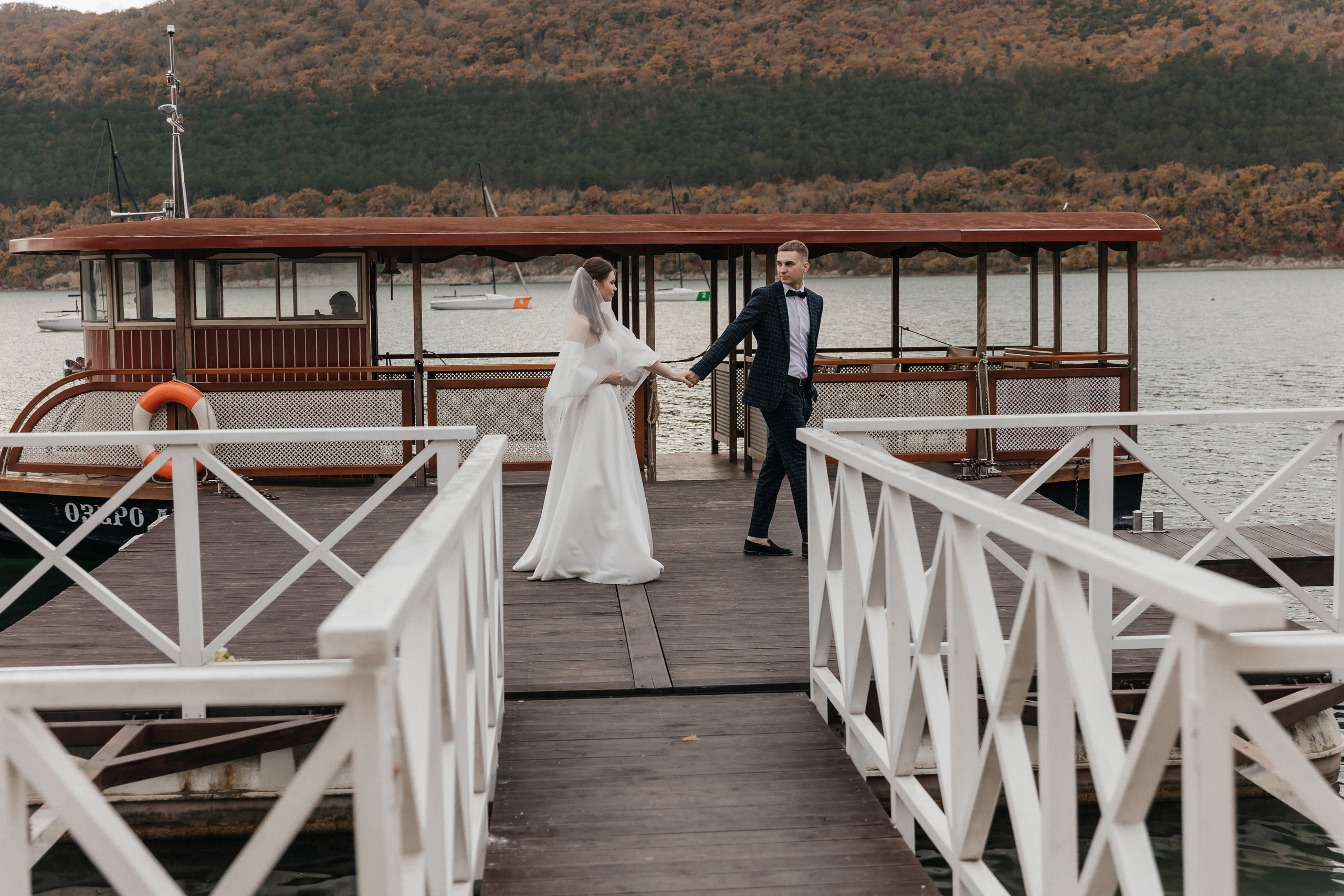 Свадебная прогулка Николай и Анастасия. Свадебный и семейный фотограф Стампель Анастасия г. Новороссийск