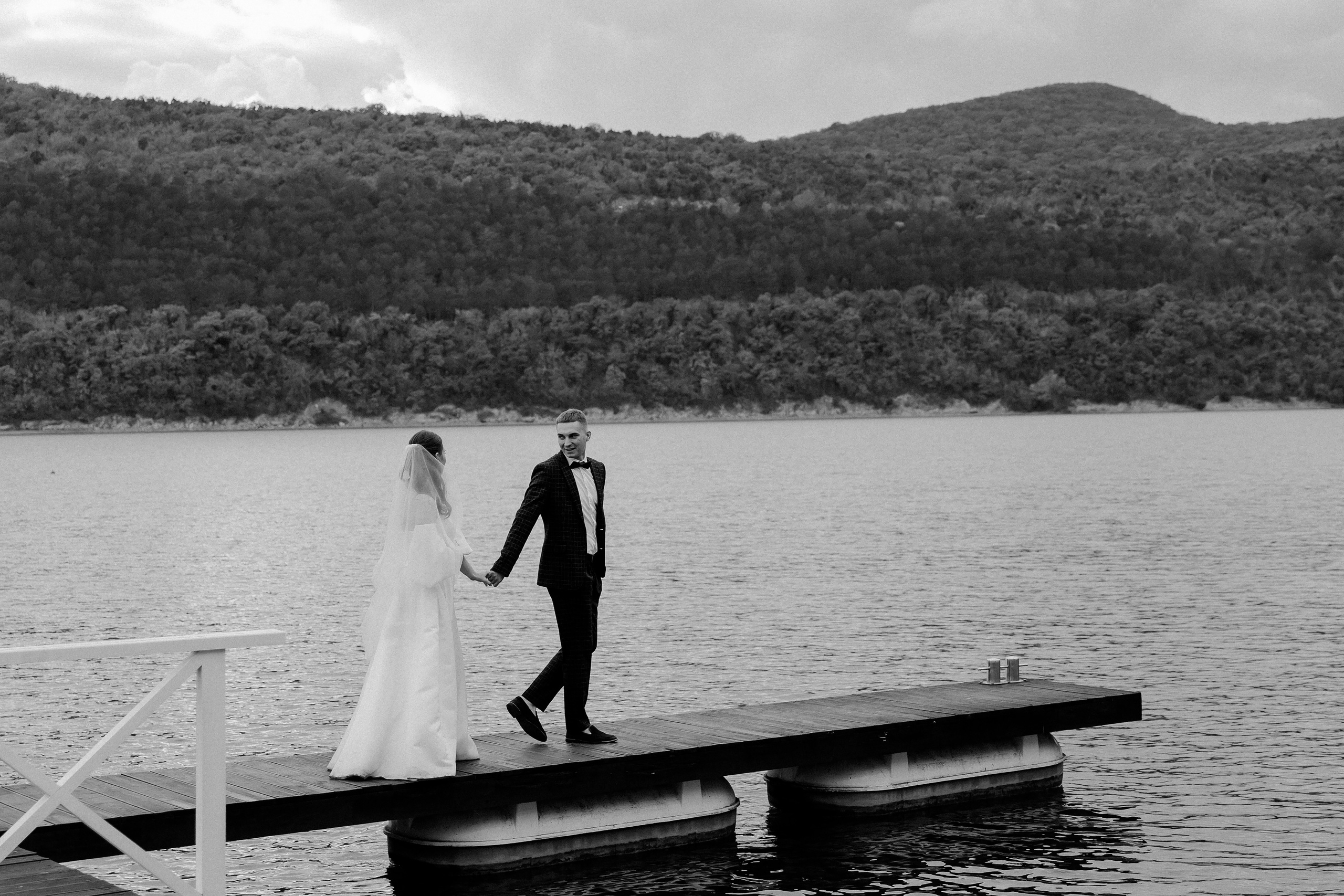 Свадебная прогулка Николай и Анастасия. Свадебный и семейный фотограф Стампель Анастасия г. Новороссийск