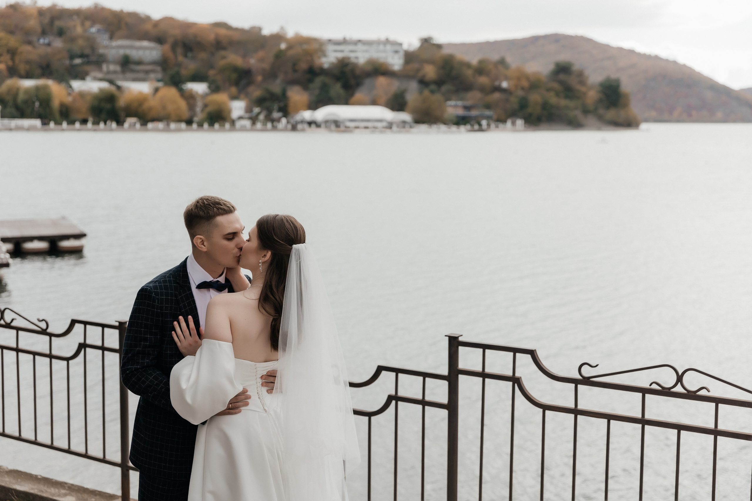 Свадебная прогулка Николай и Анастасия. Свадебный и семейный фотограф Стампель Анастасия г. Новороссийск