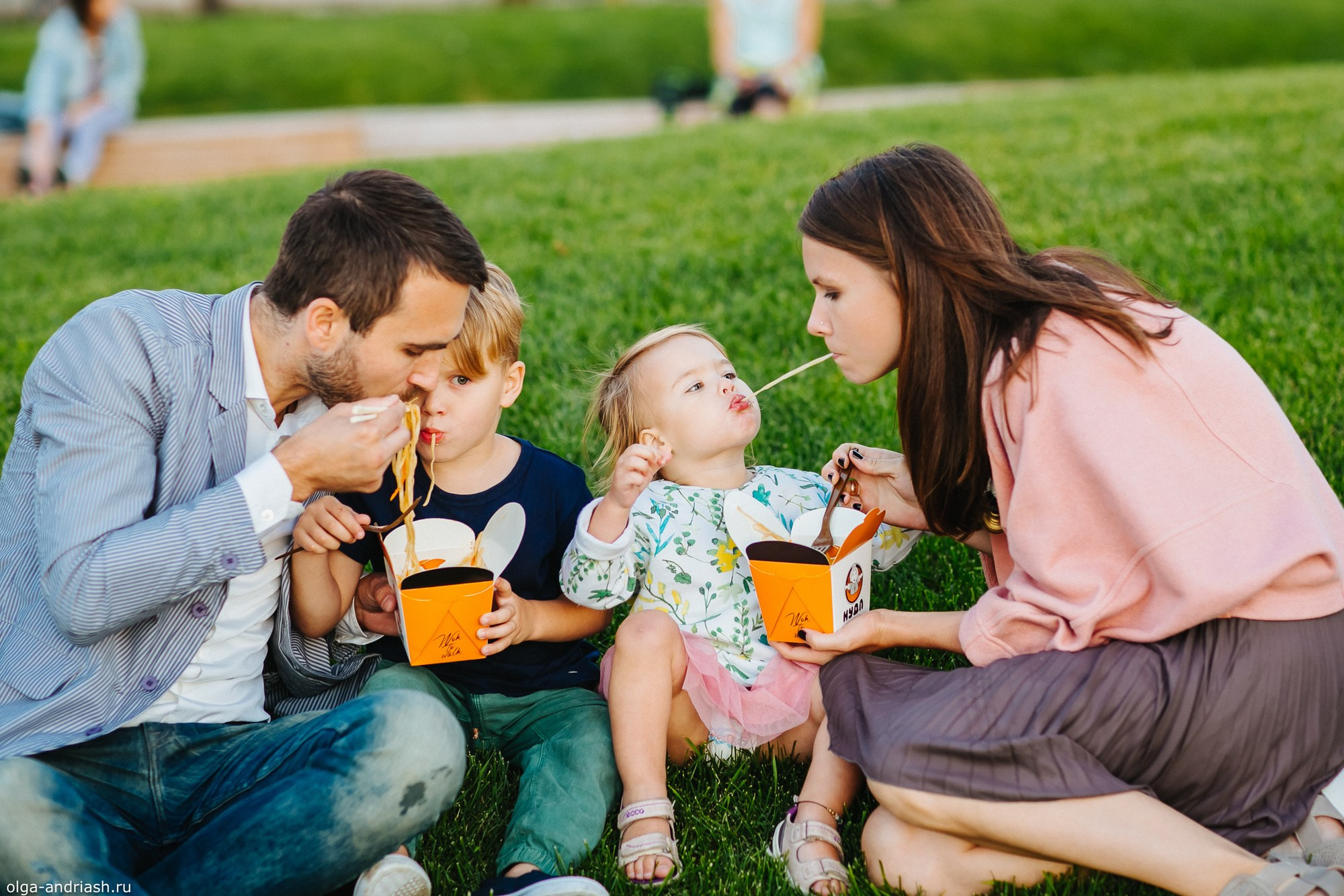 Подборка семейных и детских историй. Семейный, портретный и свадебный фотограф в Санкт-Петербурге и Москве