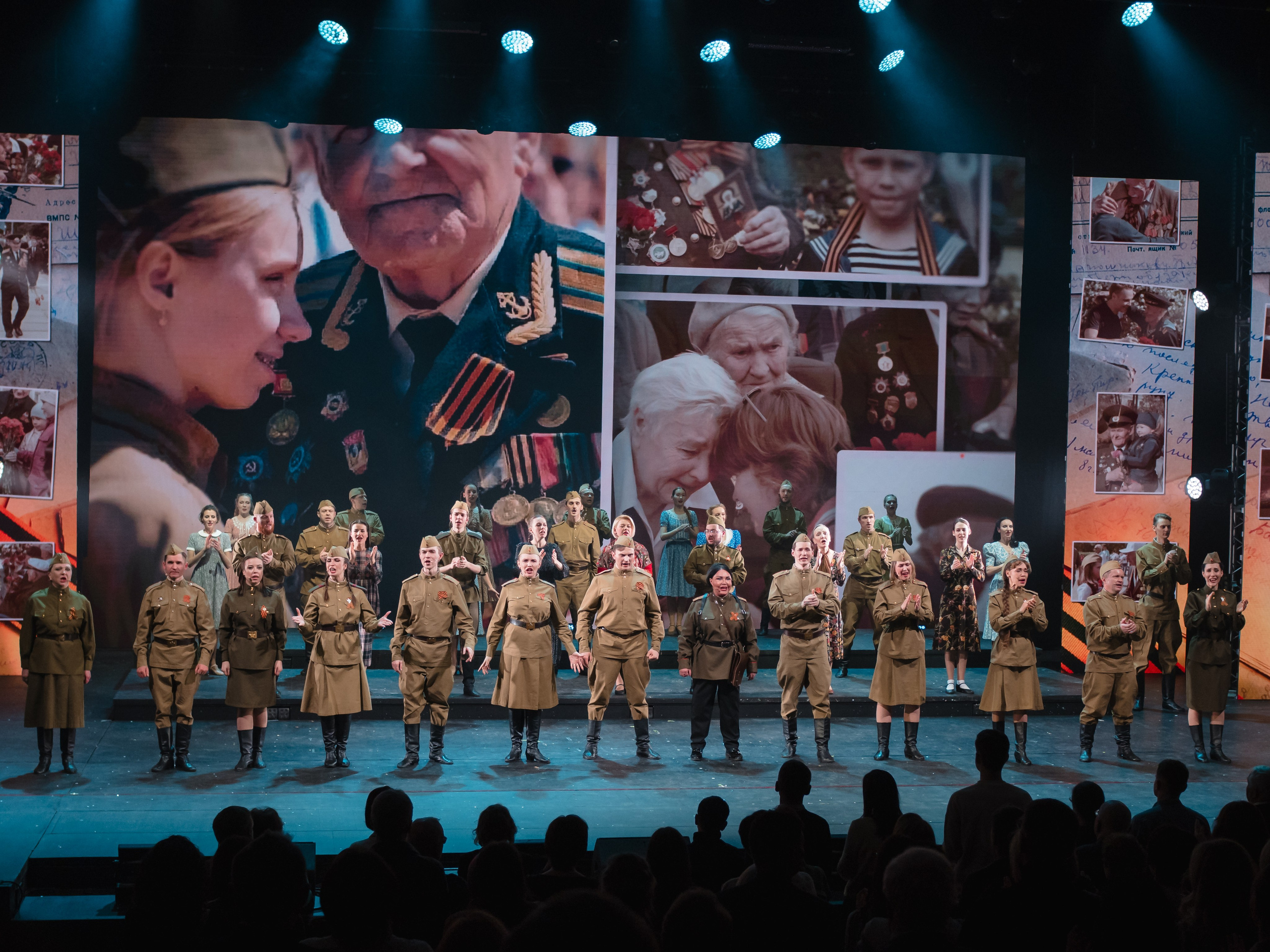 Василий Теркин, театр «Русская песня». Фотограф Ольга Махалова — Санкт-Петербург, Москва, Нижний Новгород