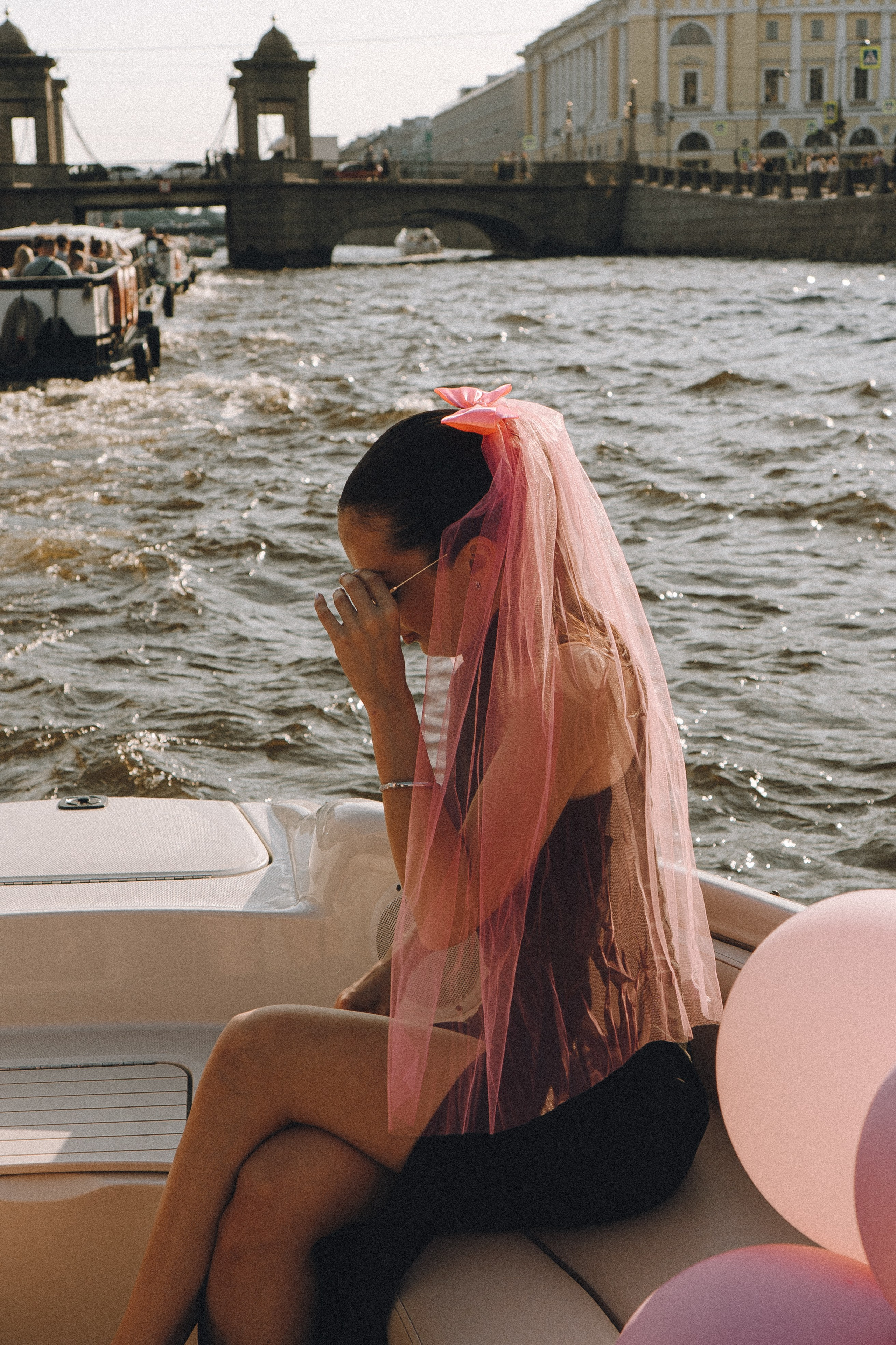 ДЕВИЧНИК НА КАТЕРЕ. Профессиональный фотограф, Санкт-Петербург — Виктория Богомолова