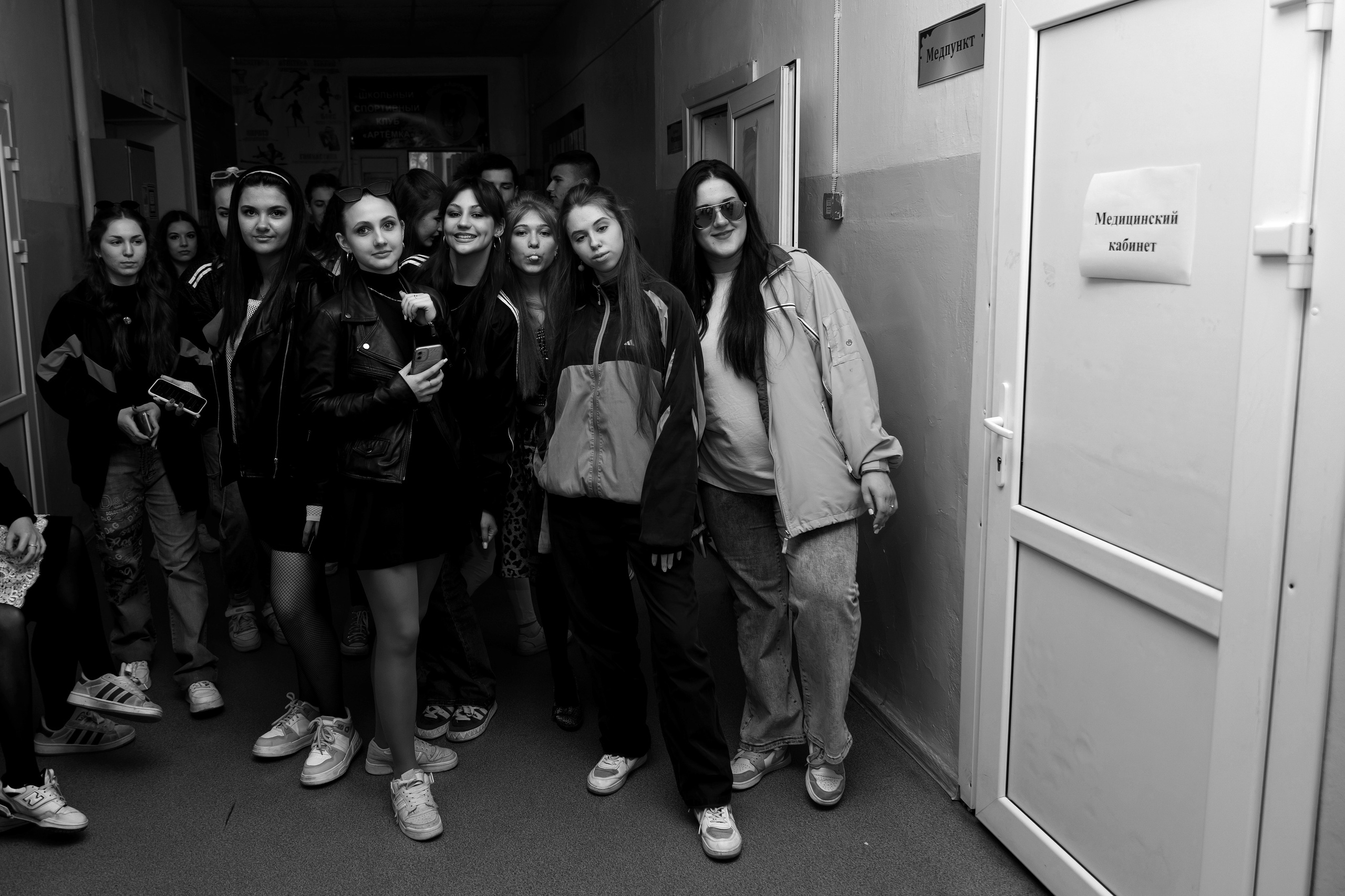 11 класс день не послушания в школе. Фотограф Любовь Корниенко, Примоский край