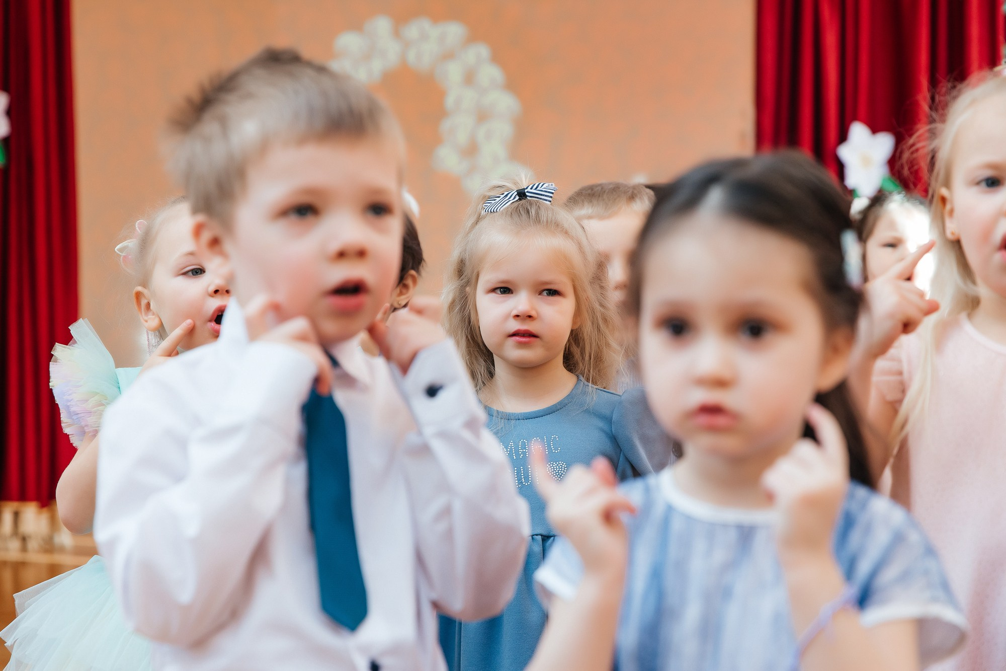 Детский сад № 93 — Утренник (07.03.2023). Свадебный и семейный фотограф Крамар Наталья