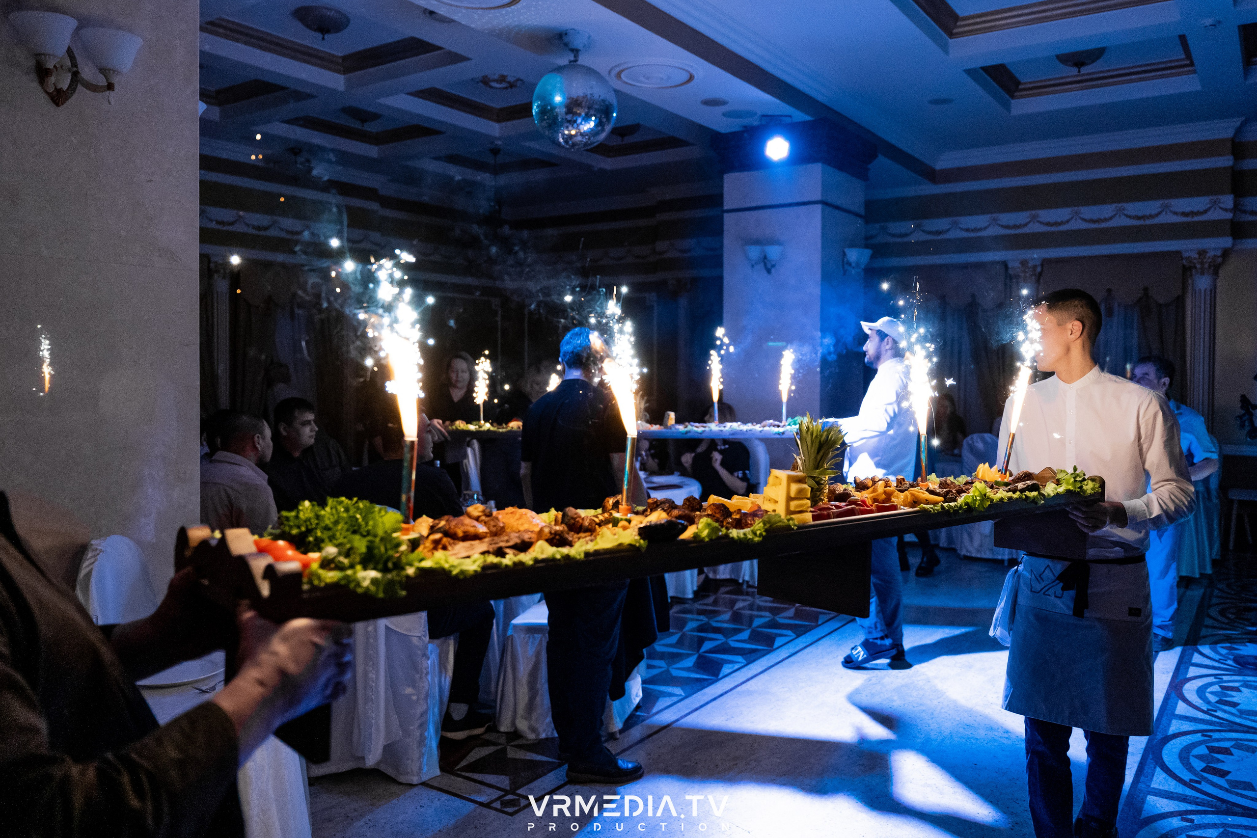 Hot point в ресторане «Империя»