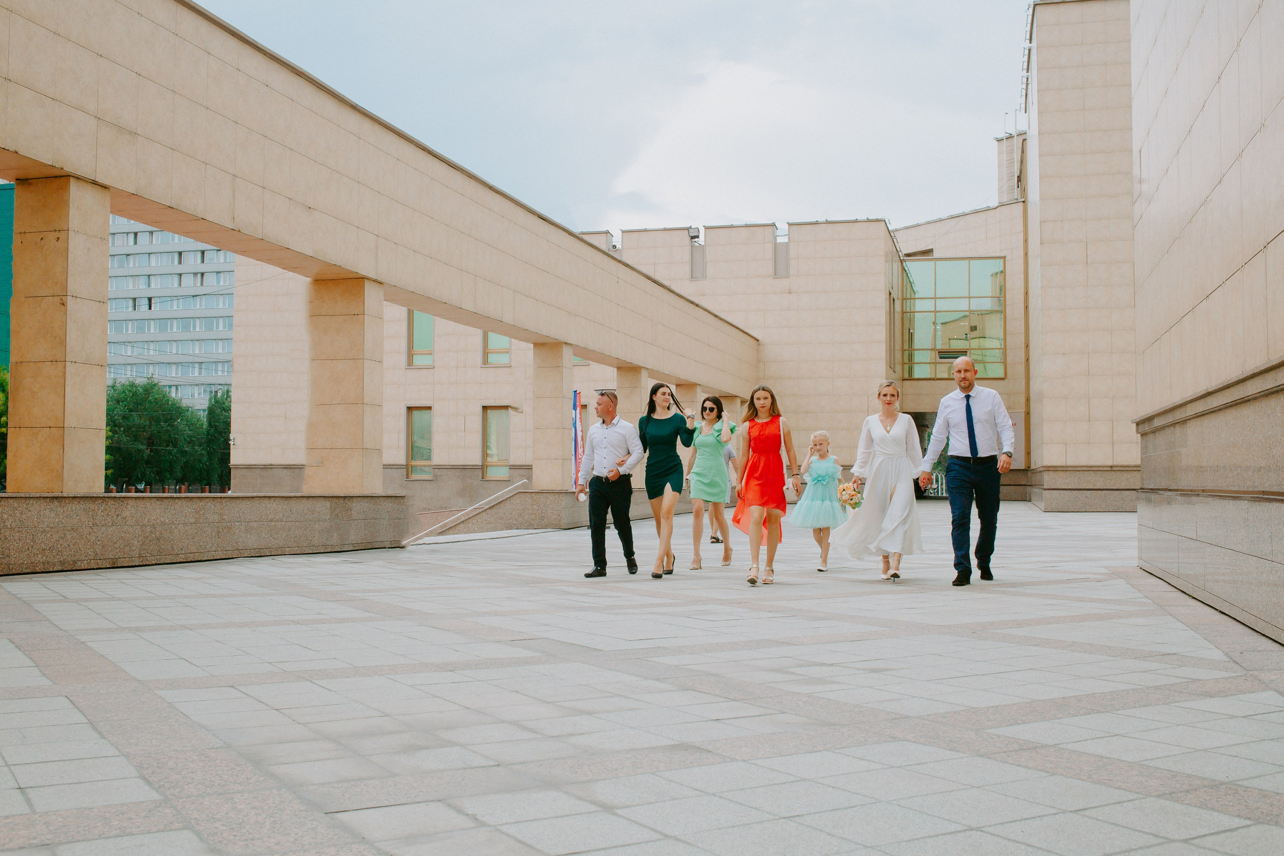 Загс и прогулка. Елена и Виктор. Фотограф в Челябинске Ополихина Анна