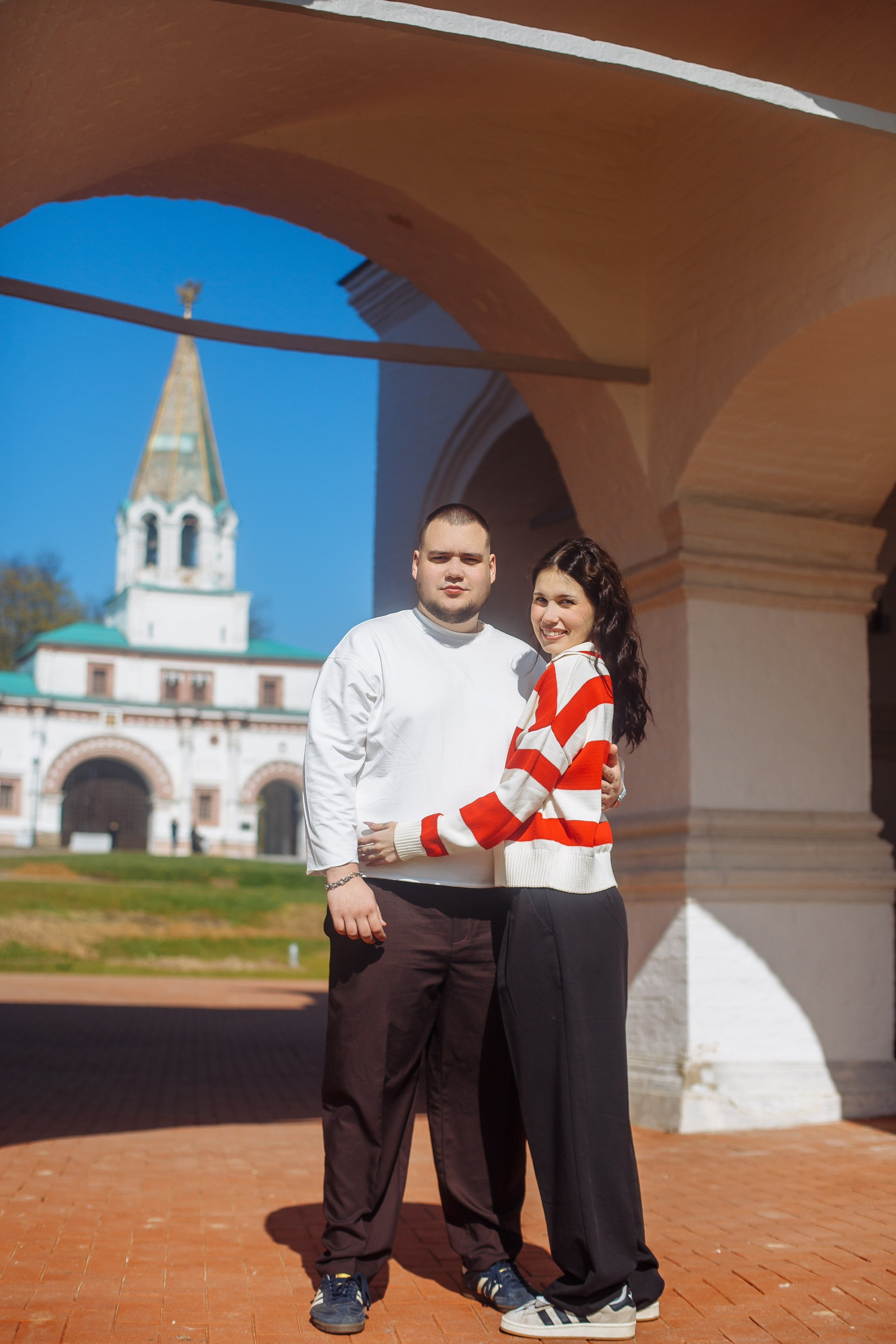 Куда сходить в Москве с фотографом: Коломенское — парк, где красиво гулять вдвоём или с друзьями и получить фотографии через 1-5 дней