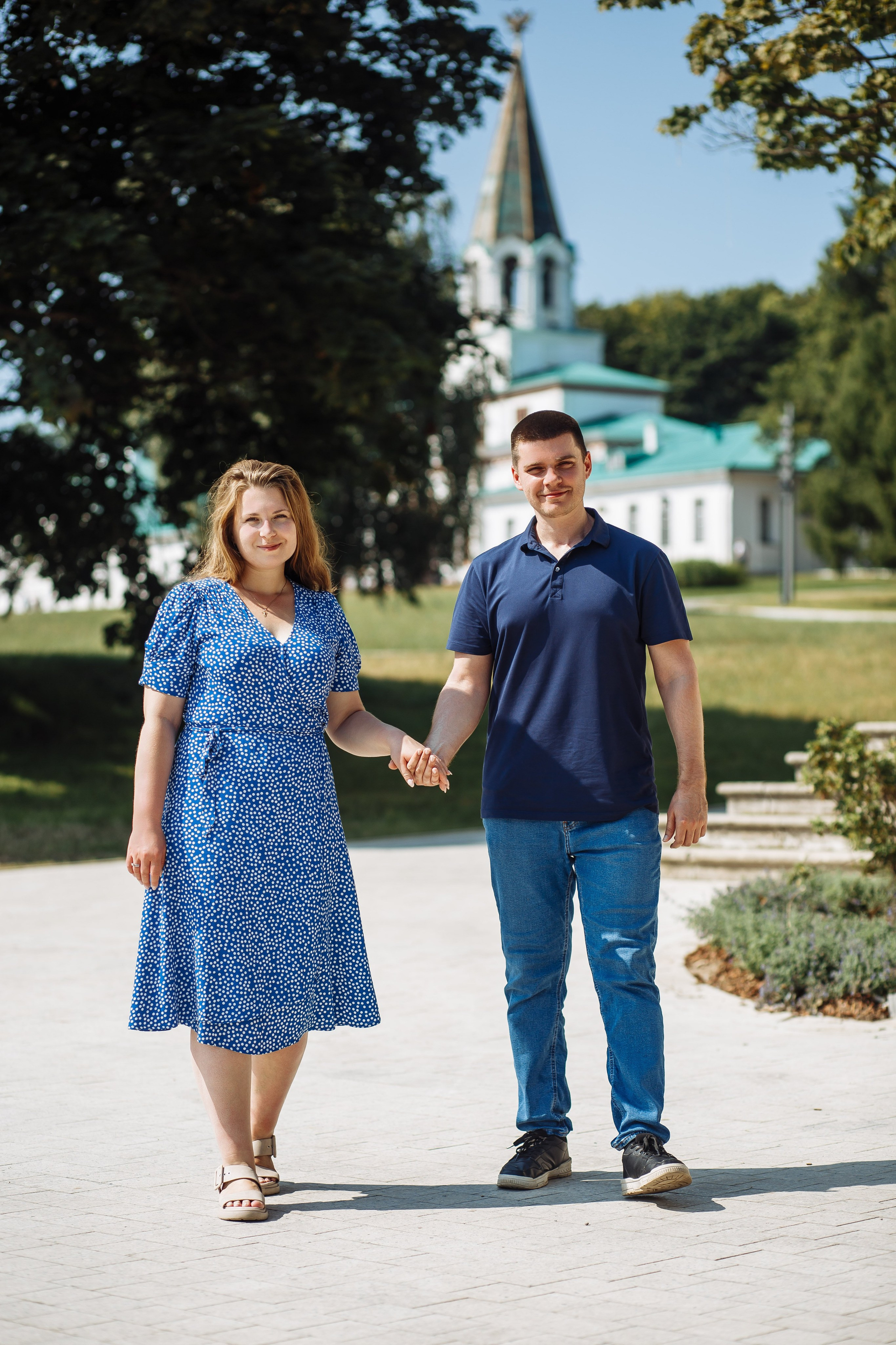 Куда сходить в Москве с фотографом: Коломенское — парк, где красиво гулять вдвоём или с друзьями и получить фотографии через 1-5 дней