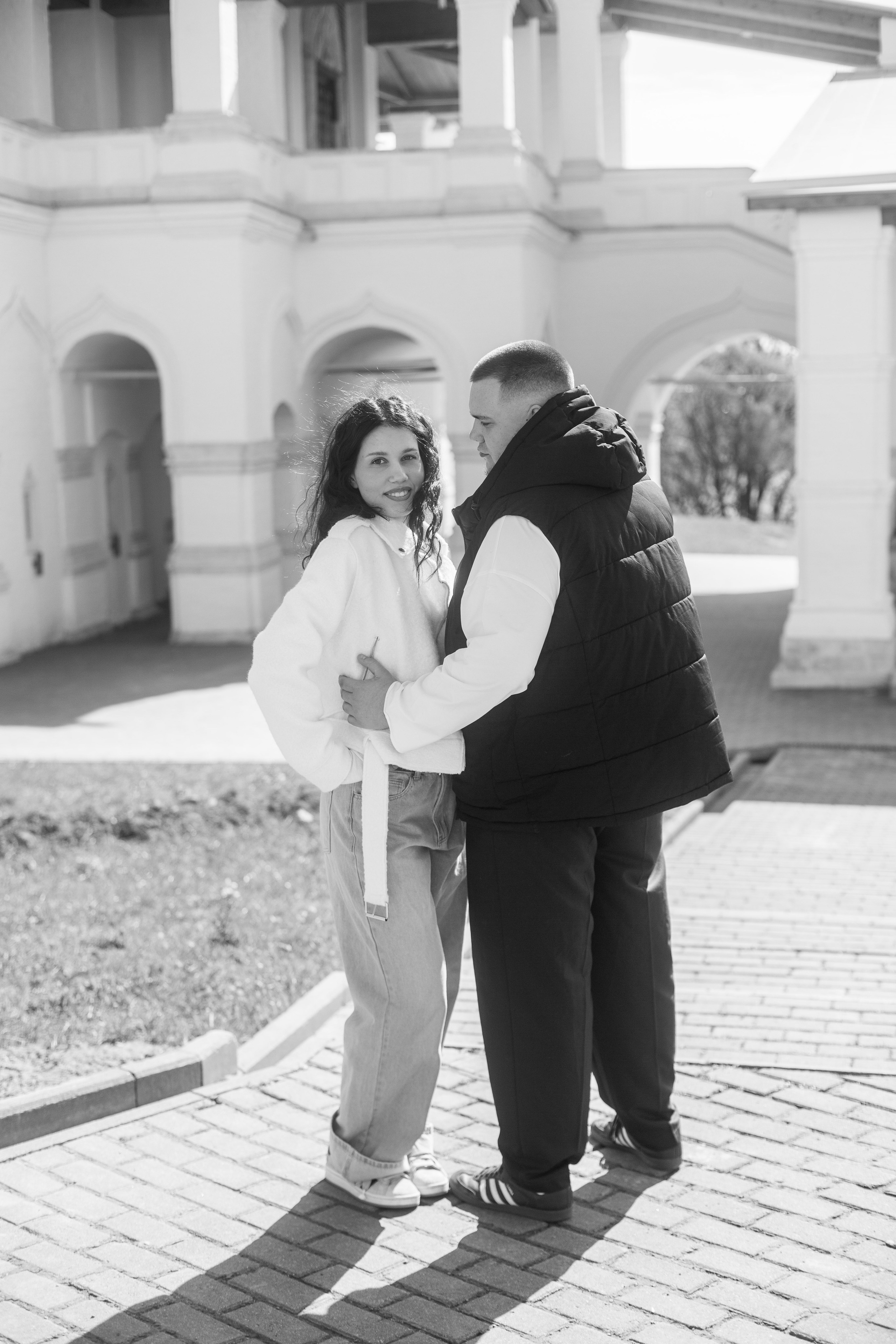Куда сходить в Москве с фотографом: Коломенское — парк, где красиво гулять вдвоём или с друзьями и получить фотографии через 1-5 дней