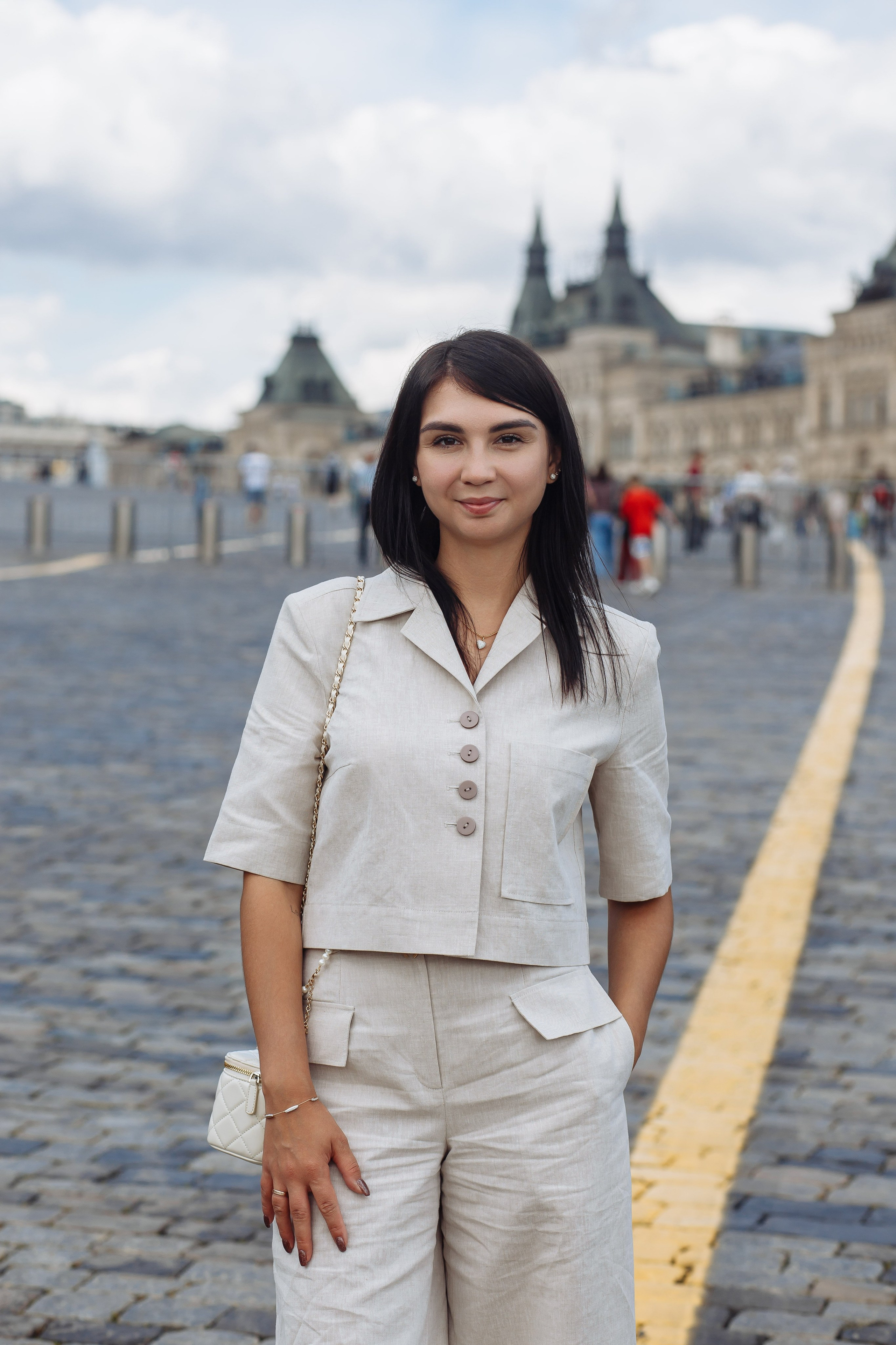 Фотосессия в Москве на Красной площади и всему центру столицы с профессиональным фотографом и летописцем Павлом Кором, цена и сроки готовности мои сильные стороны которые вам понравятся не меньше качества фотографий