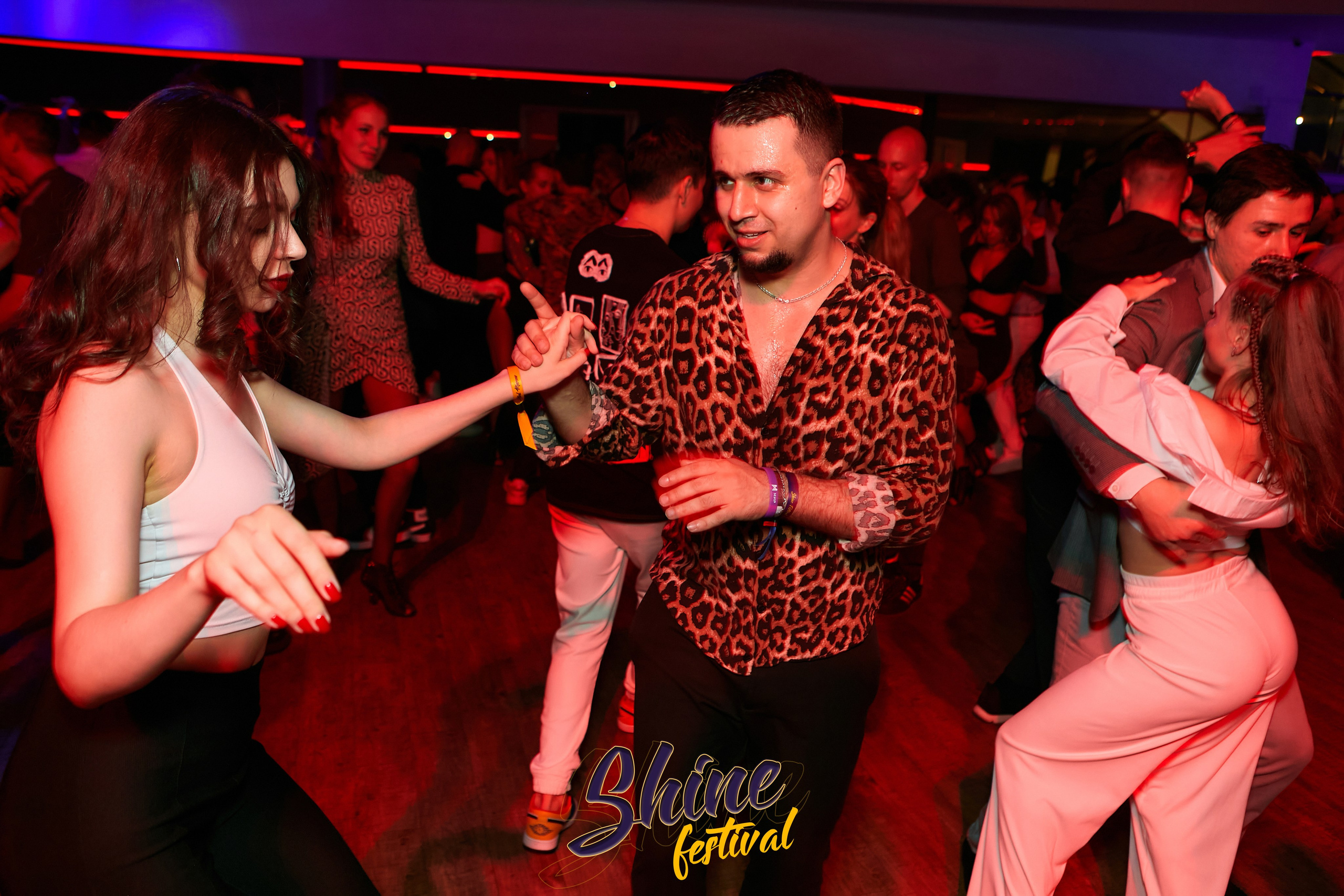 Shine party Moscow. Свадебный фотограф