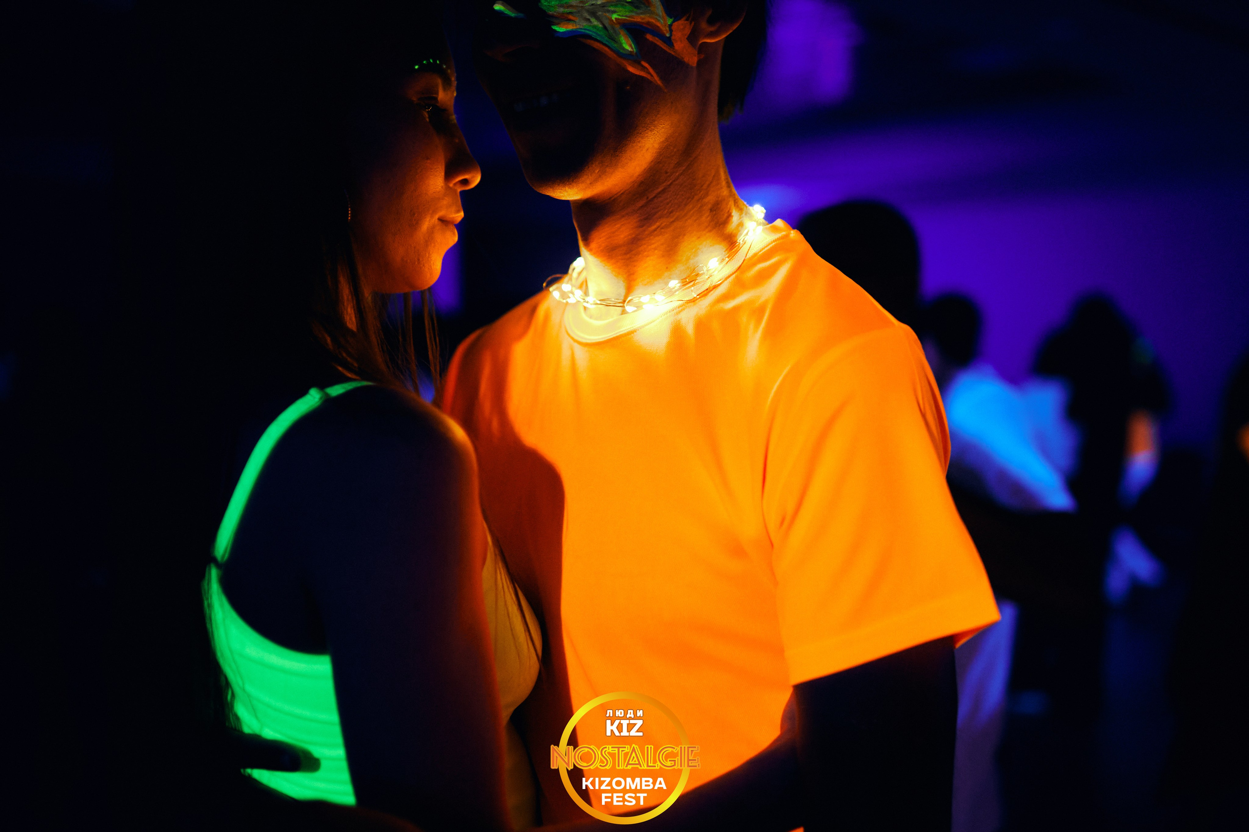 Neon party. Свадебный фотограф