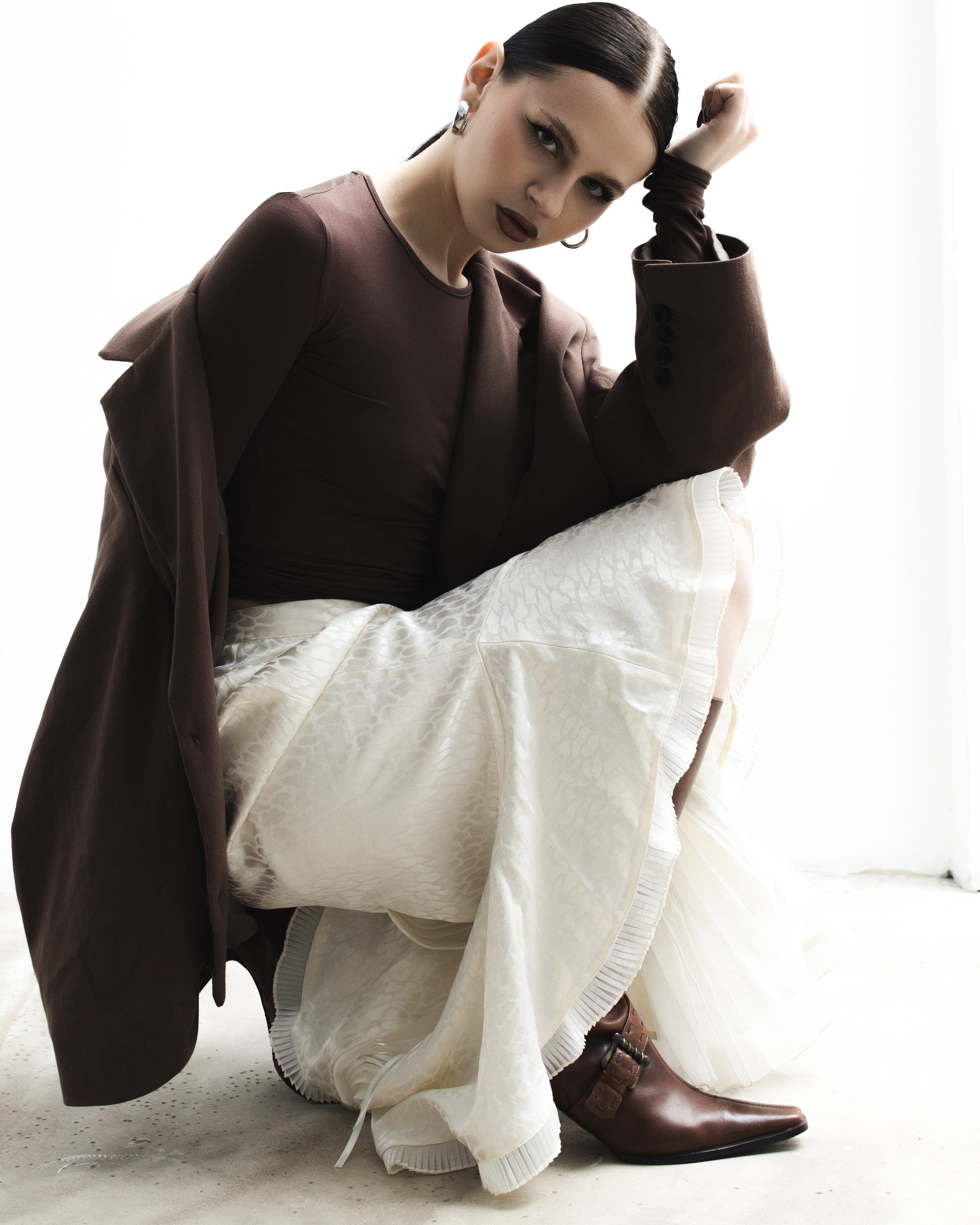 ЛУКБУК. RUNA production — стильные съемки для брендов