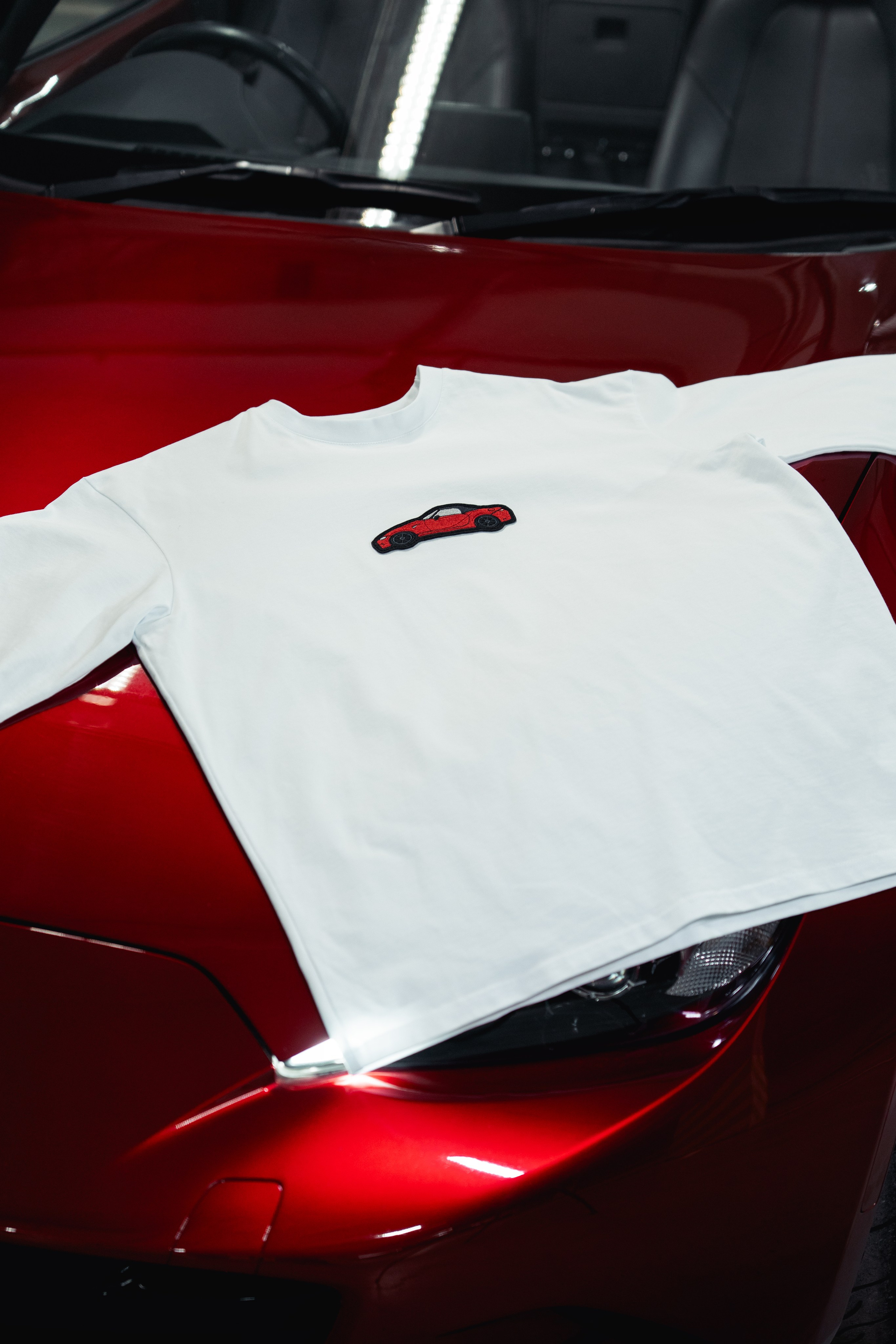 Фотографии футболок Cotton Cars и Mazda MX-5