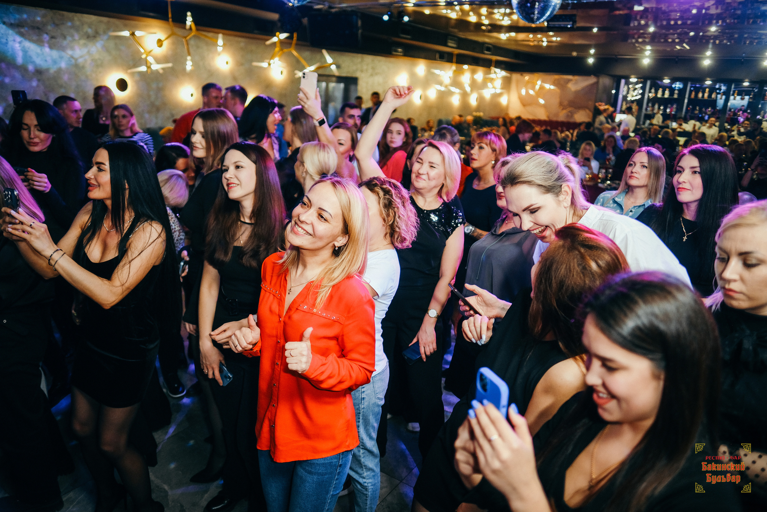 Концерт Idris & Leos. Свадебный и репортажной фотограф Денис Ожигин в Краснодаре и Краснодарском крае