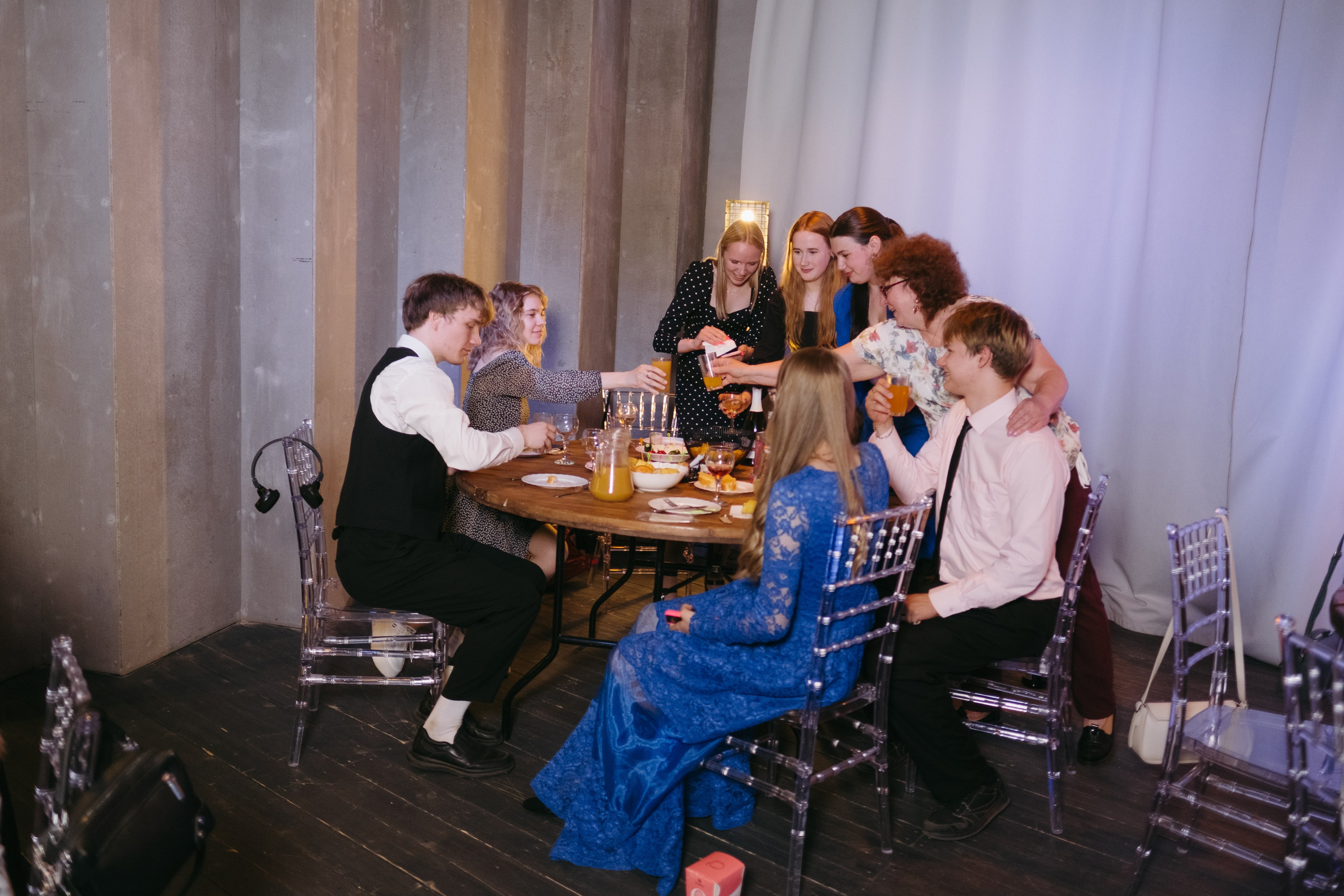 Выпускной 11 класс. Свадебный и репортажной фотограф Денис Ожигин в Краснодаре и Краснодарском крае